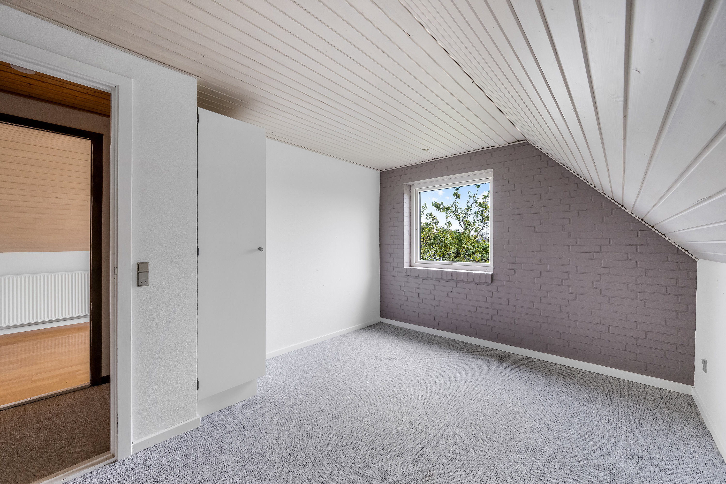 Fremhævet værelse billede i fuldskærmstilstand. Billede af Velling Kirkeby 77, Velling, 6950 Ringkøbing