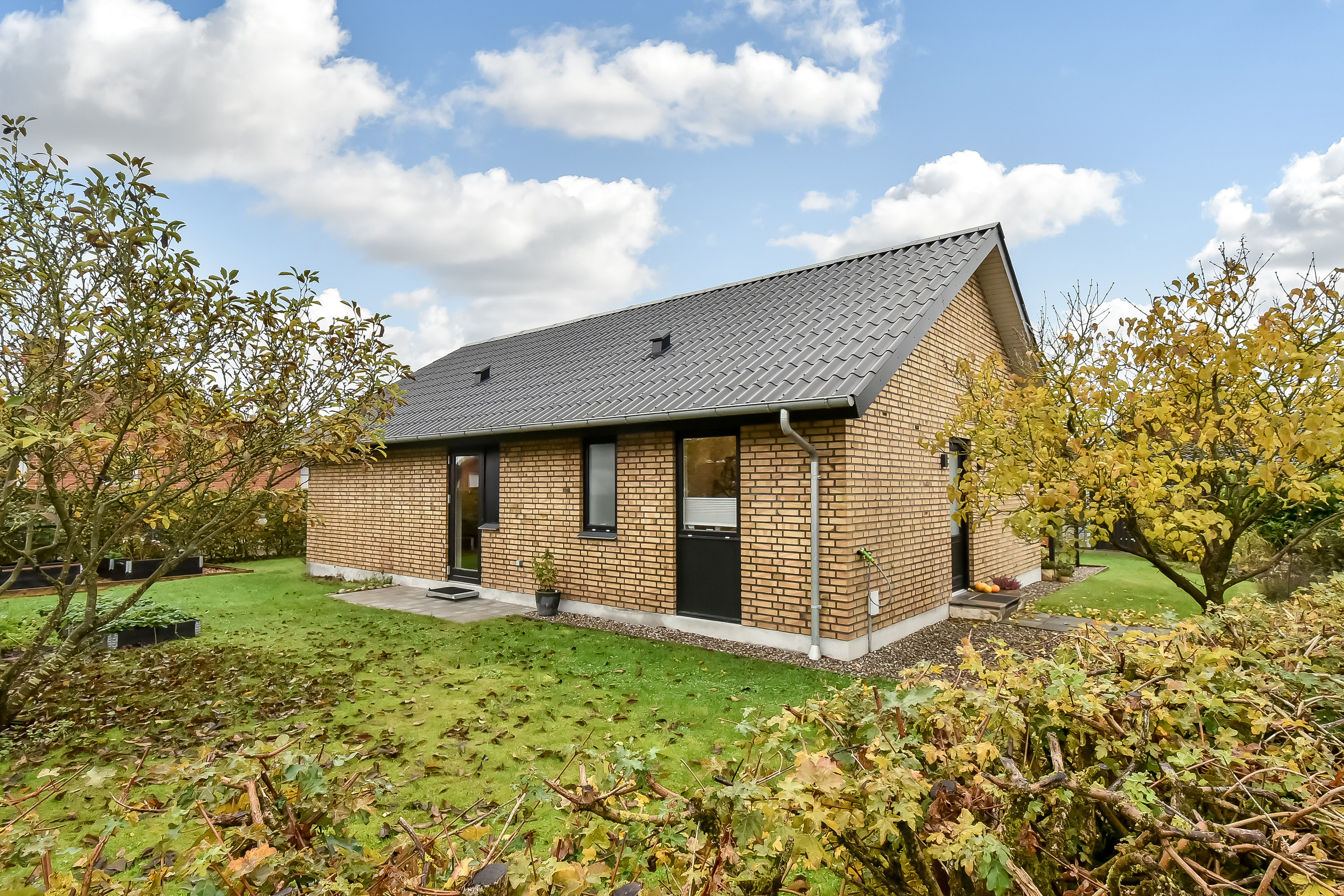 Fremhævet ejendommen billede i fuldskærmstilstand. Billede af Brogårdvej 5, Tjørring, 7400 Herning