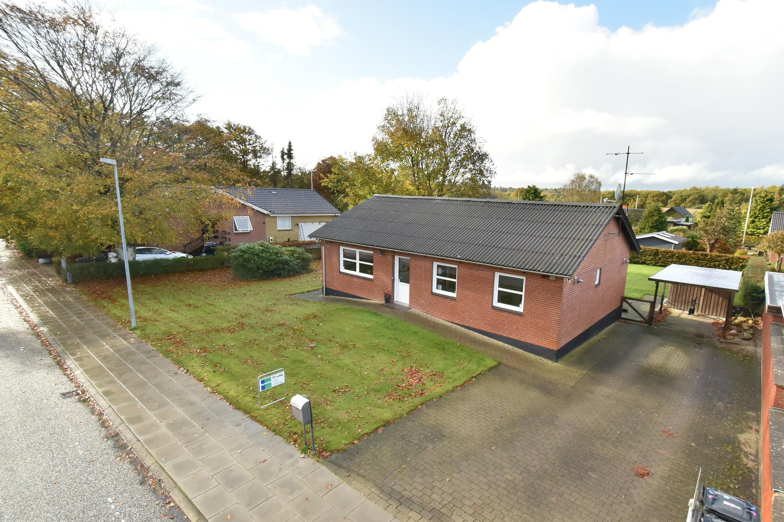 Fremhævet ejendommen billede i fuldskærmstilstand. Billede af Krogvejen 23, Arnborg, 7400 Herning