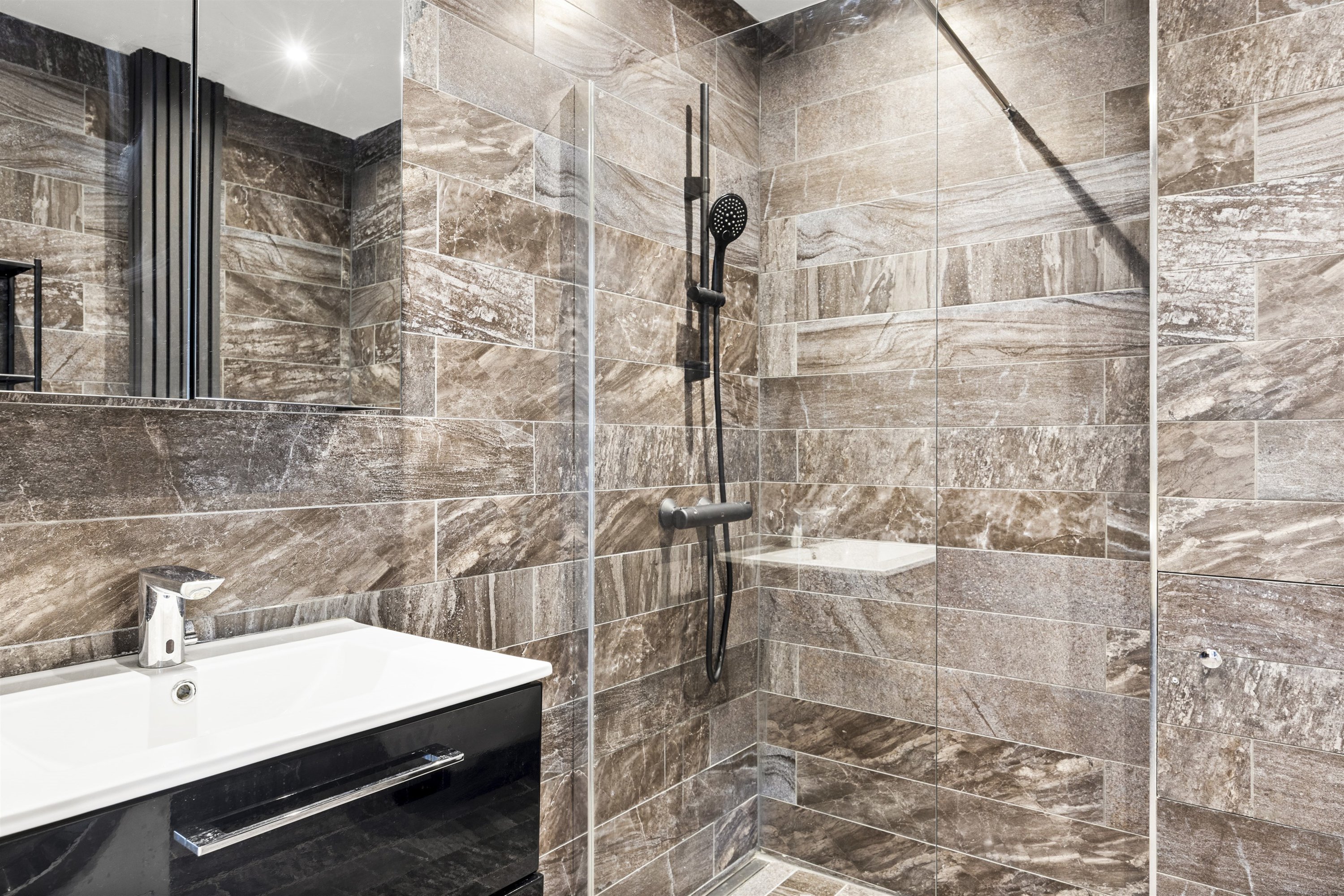 Fremhævet andet billede i fuldskærmstilstand. Billede af Ordrupvej 41C, st.. 1., 2920 Charlottenlund