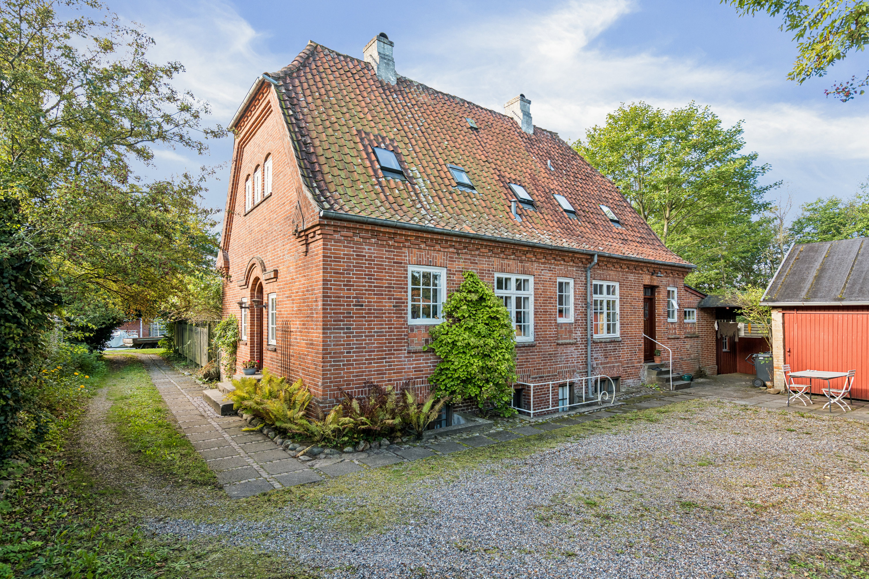 Fremhævet set fra bagsiden billede i fuldskærmstilstand. Billede af Hyldtoftevej 4, 9800 Hjørring