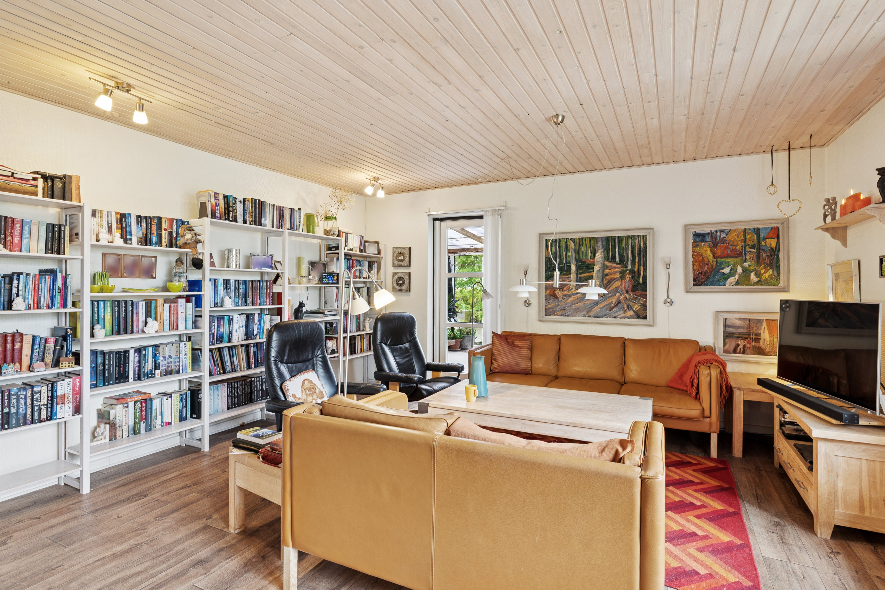 Fremhævet stue billede i fuldskærmstilstand. Billede af Norupvej 15, Vammen, 8830 Tjele