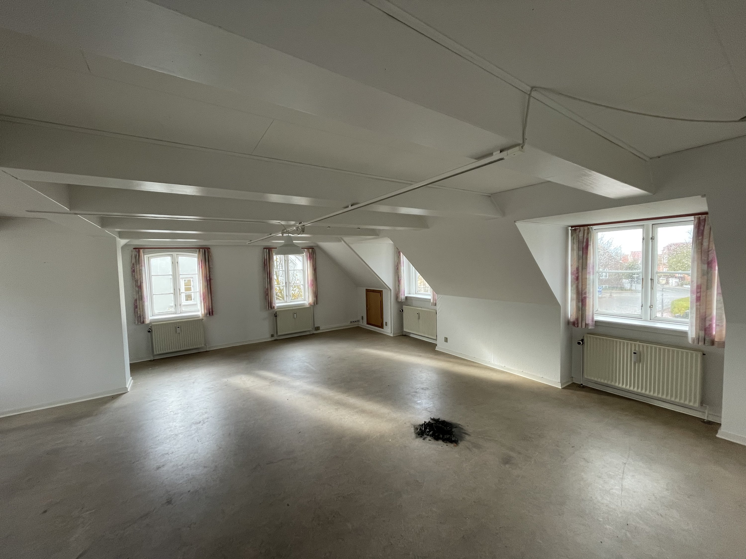 Fremhævet værelse billede i fuldskærmstilstand. Billede af Gråbrødre Torv 2, 6760 Ribe