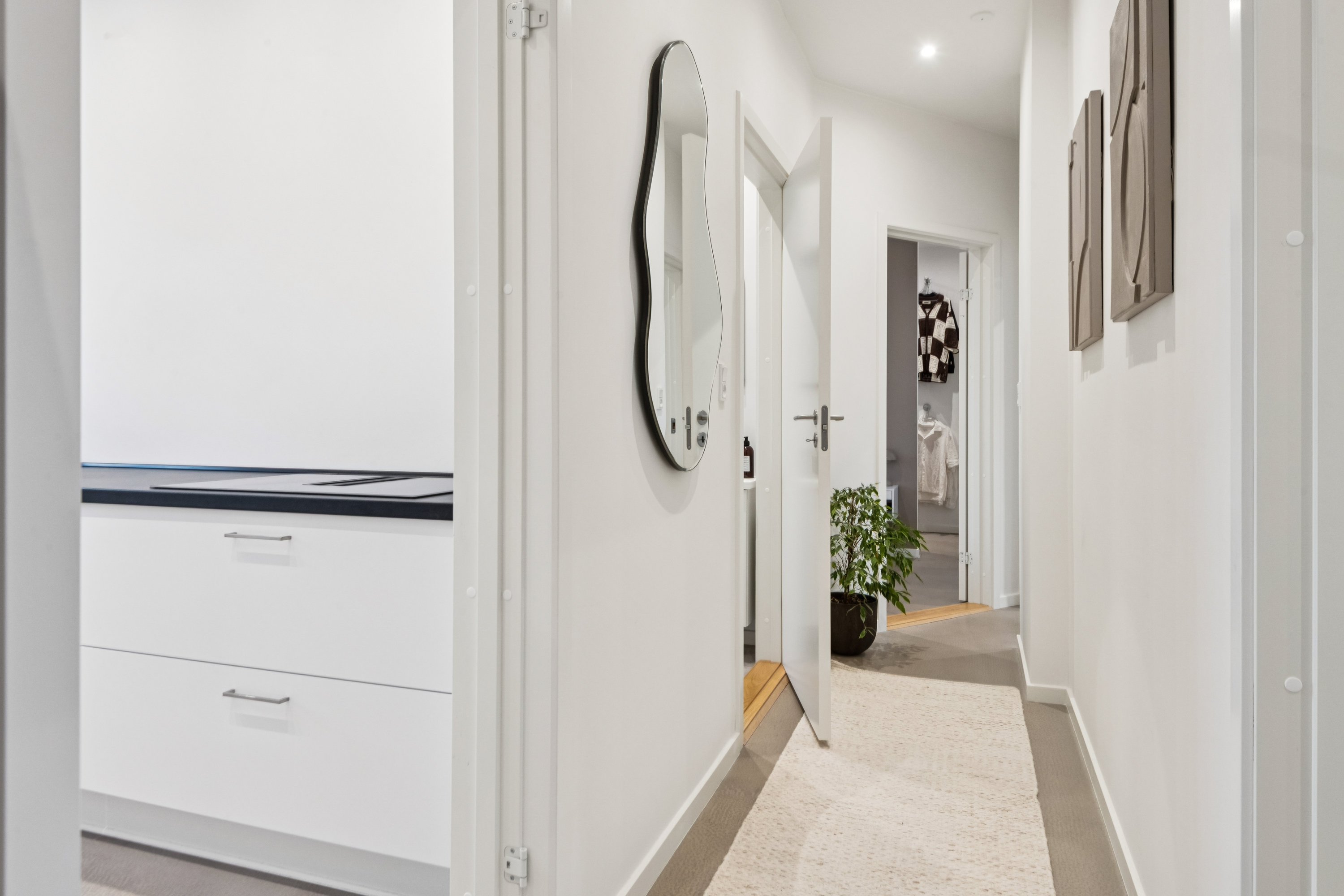 Fremhævet gang billede i fuldskærmstilstand. Billede af Vesterbro 24, 2. th., 9000 Aalborg