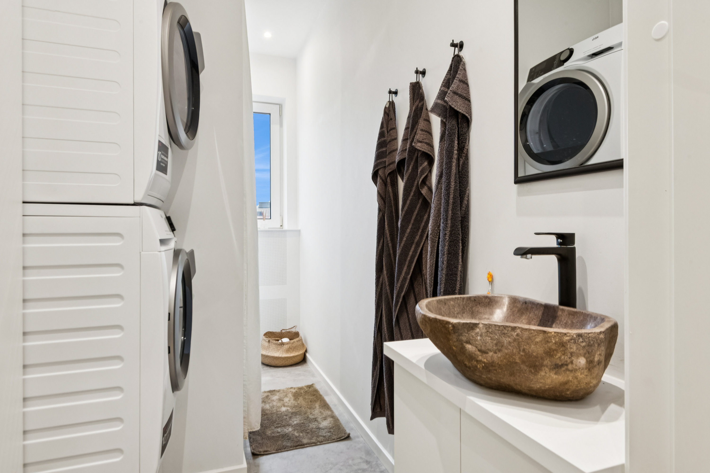 Fremhævet badeværelse billede i fuldskærmstilstand. Billede af Vesterbro 24, 2. th., 9000 Aalborg