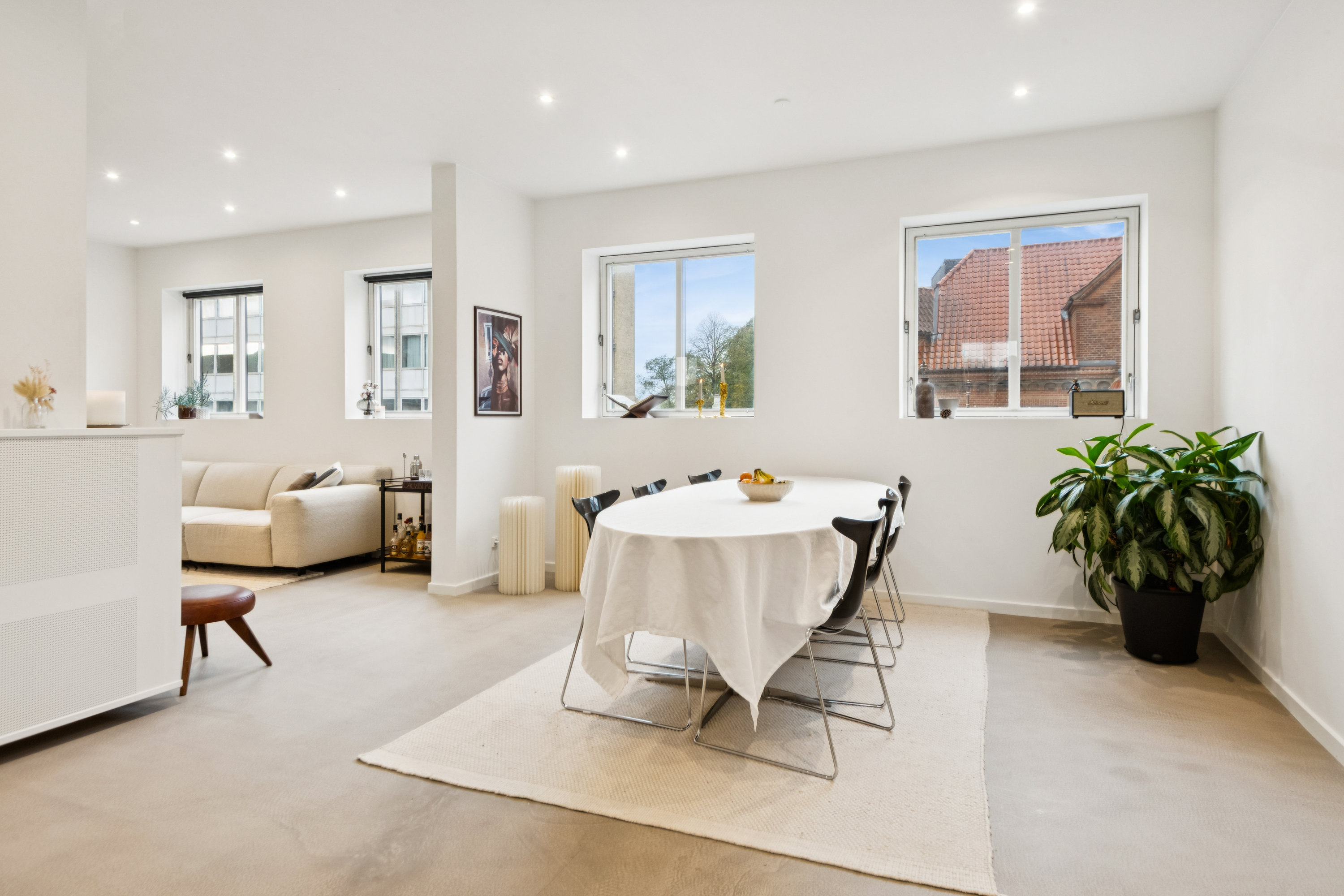 Fremhævet stue billede i fuldskærmstilstand. Billede af Vesterbro 24, 2. th., 9000 Aalborg