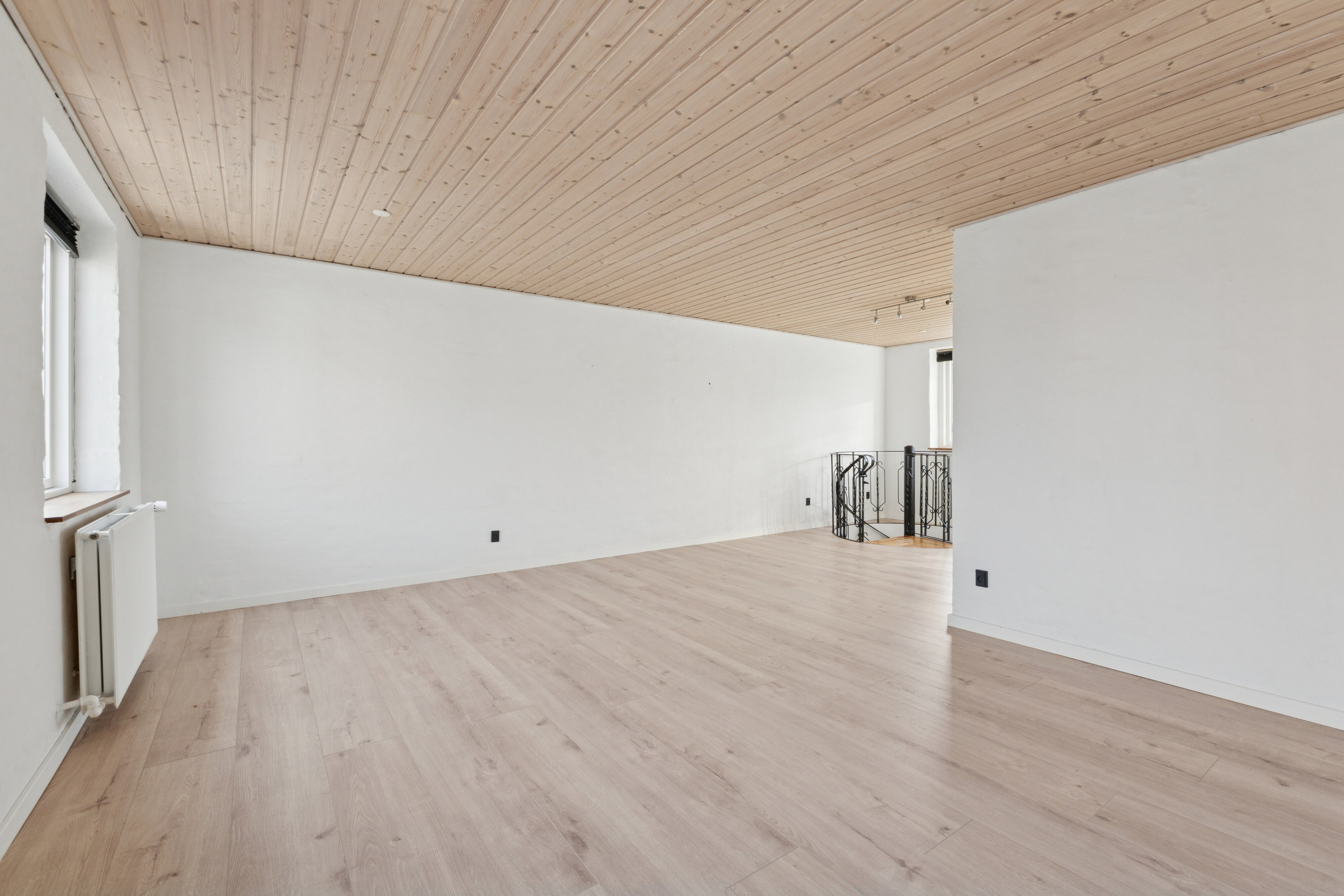 Fremhævet stue billede i fuldskærmstilstand. Billede af Kristiansgade 33, st.., 7430 Ikast