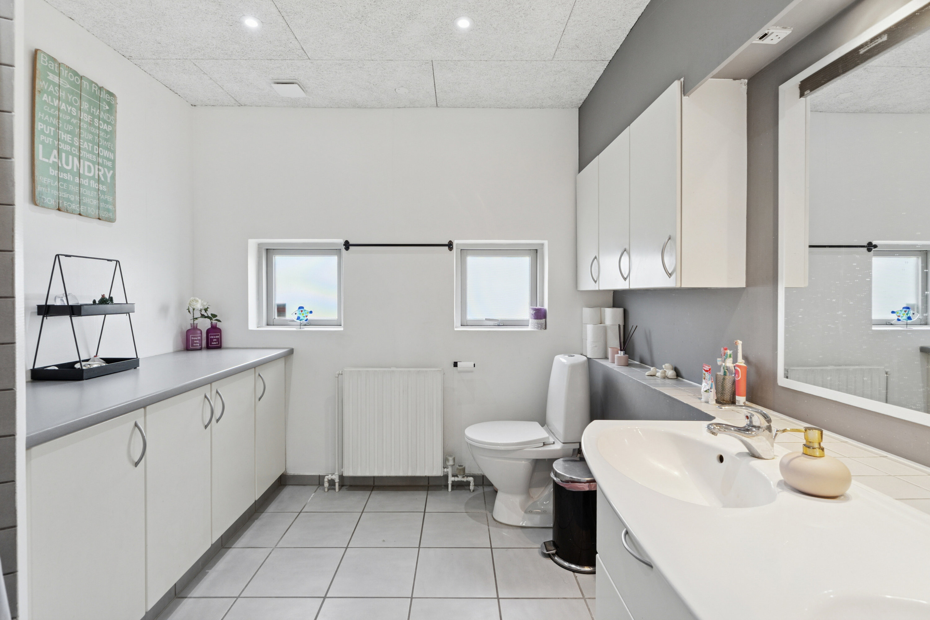 Fremhævet badeværelse billede i fuldskærmstilstand. Billede af H C Andersens Vej 120, 7430 Ikast