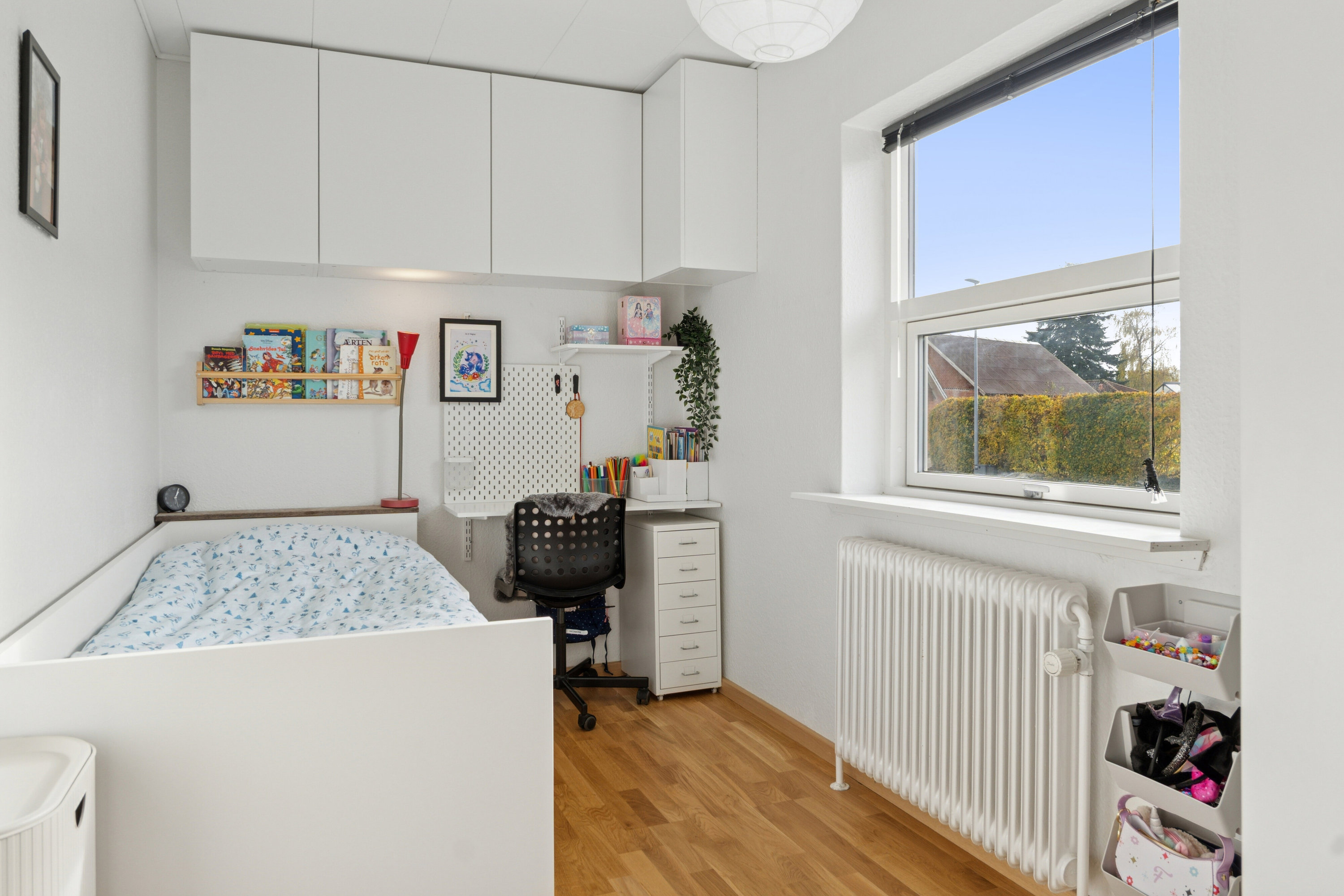 Fremhævet værelse billede i fuldskærmstilstand. Billede af Almtoftvej 39, 8620 Kjellerup