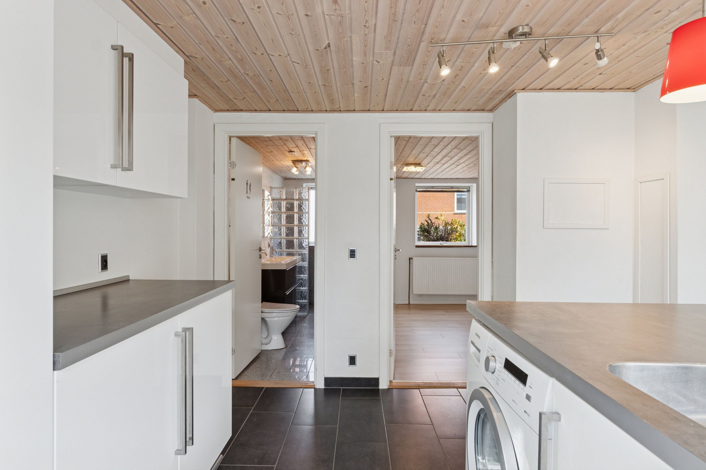 Fremhævet køkken billede i fuldskærmstilstand. Billede af Kristiansgade 33, st.., 7430 Ikast