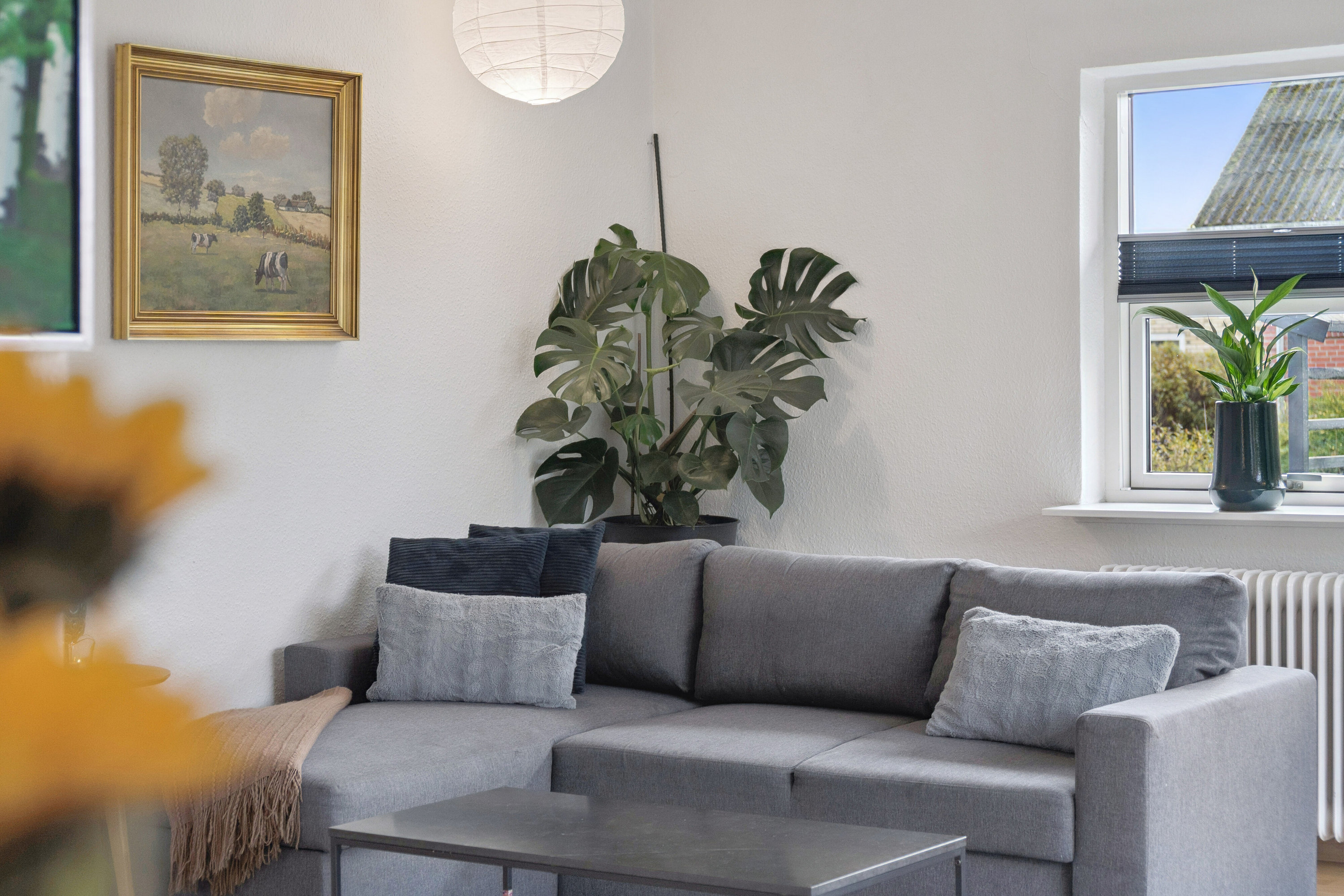 Fremhævet stue billede i fuldskærmstilstand. Billede af Almtoftvej 39, 8620 Kjellerup