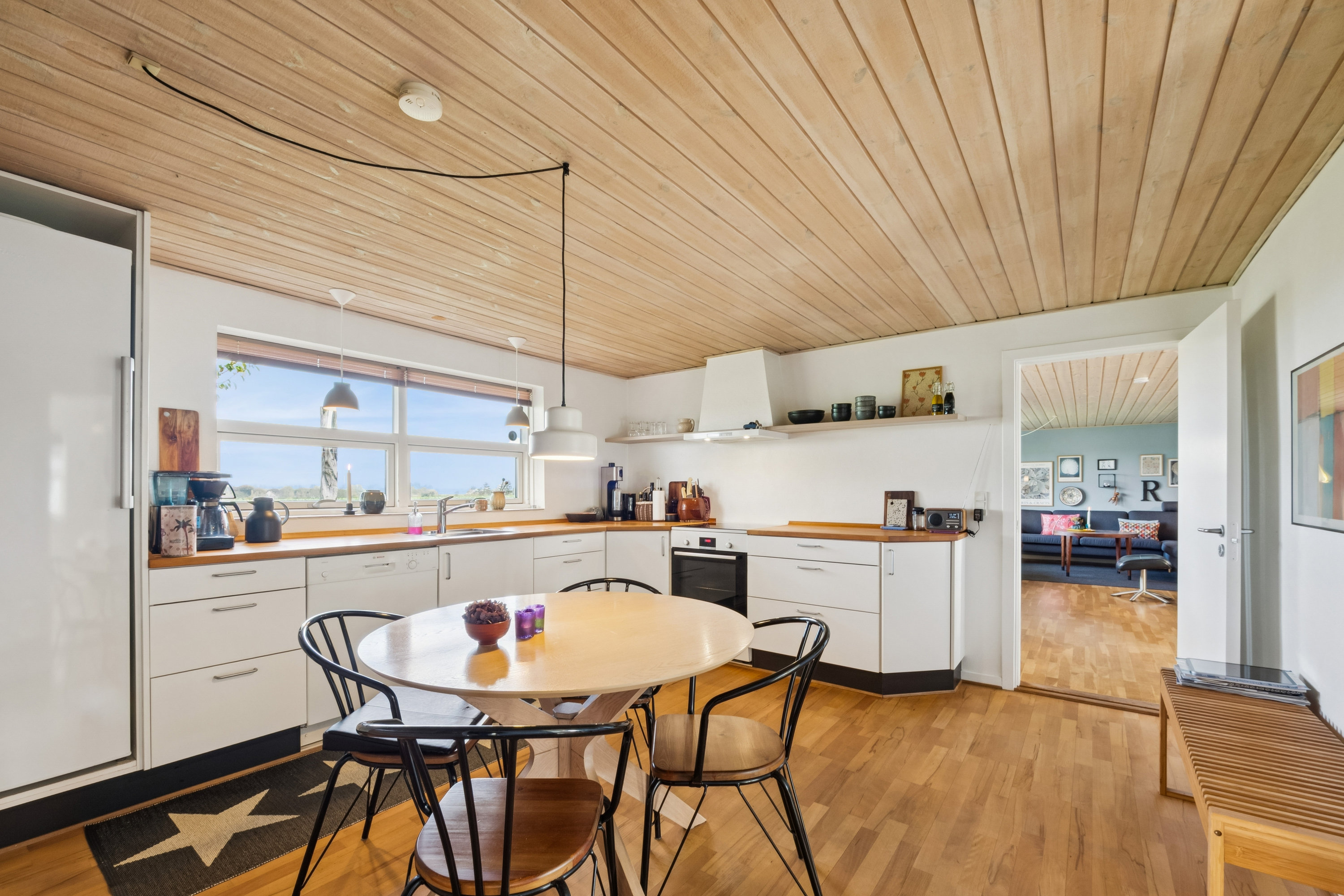 Fremhævet stue billede i fuldskærmstilstand. Billede af Friskolebakke 26, Frøslev, 7900 Nykøbing M