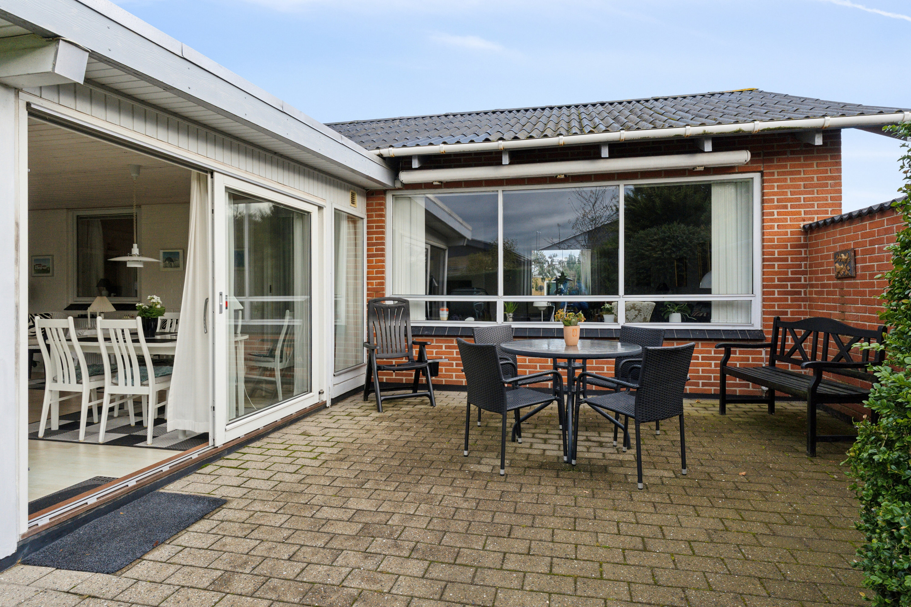 Fremhævet terrasse billede i fuldskærmstilstand. Billede af Sjællandsgade 23, 9870 Sindal