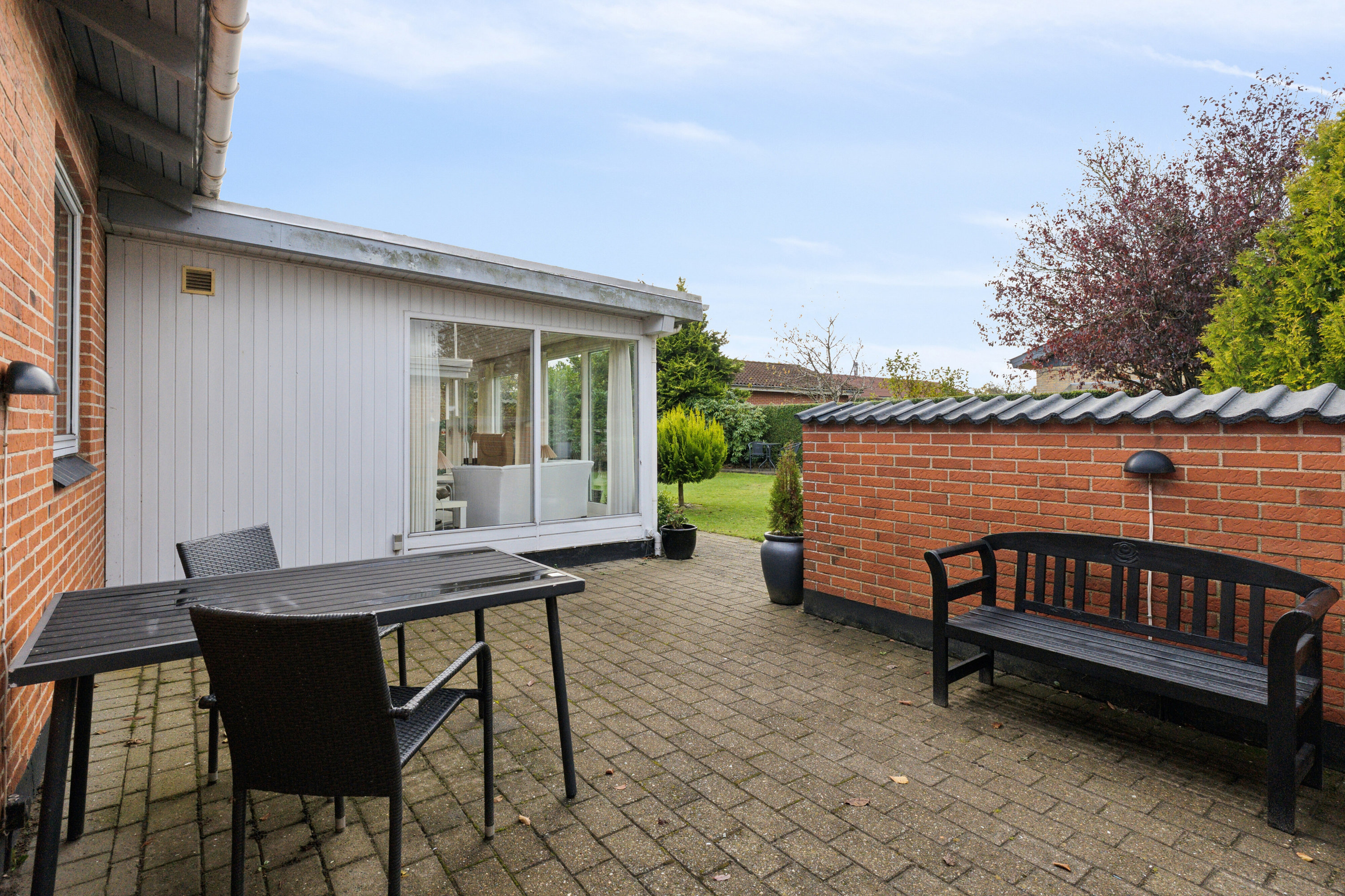 Fremhævet terrasse billede i fuldskærmstilstand. Billede af Sjællandsgade 23, 9870 Sindal