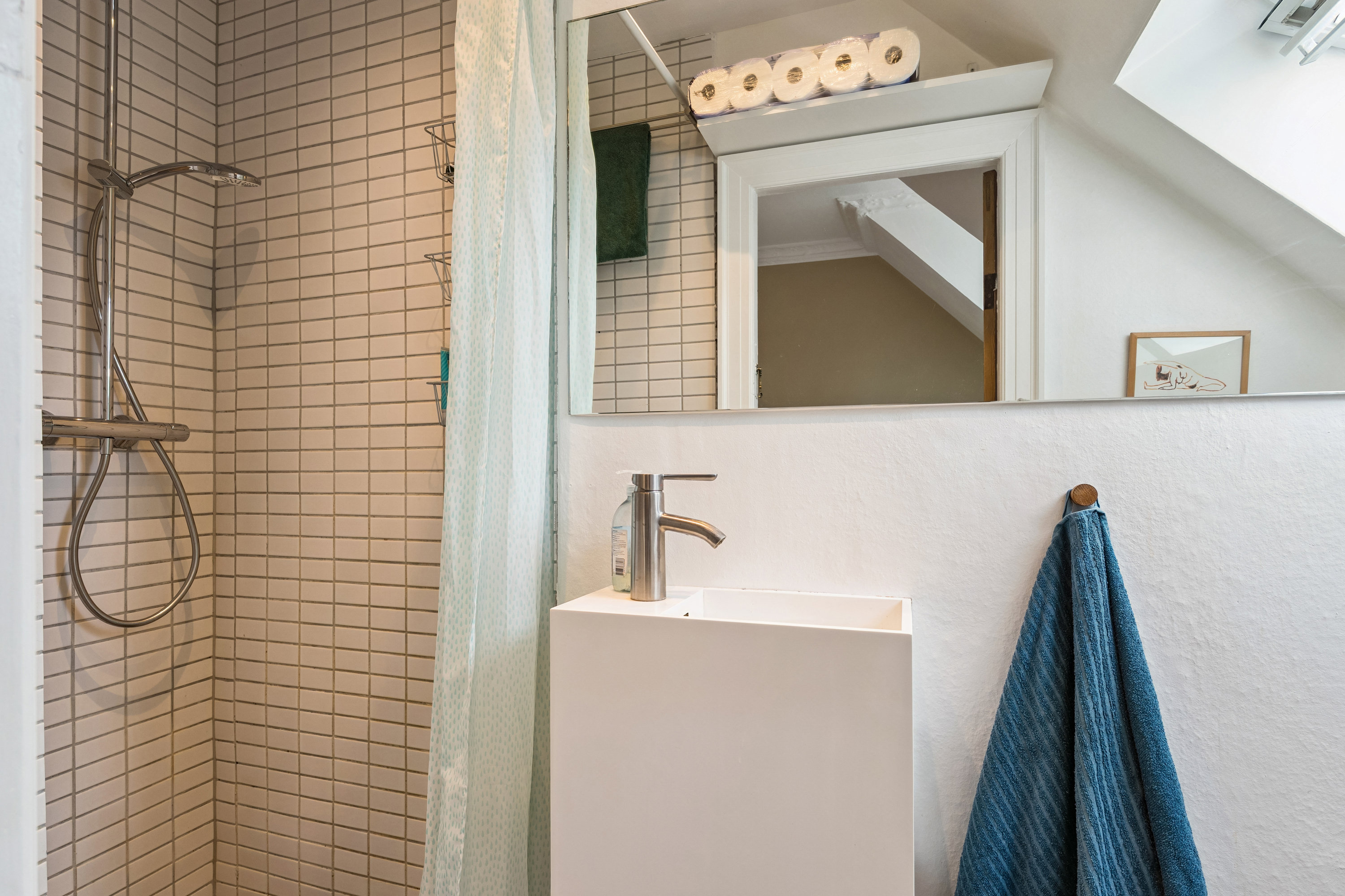 Fremhævet badeværelse billede i fuldskærmstilstand. Billede af Svendborggade 14, 5. th., 2100 København Ø