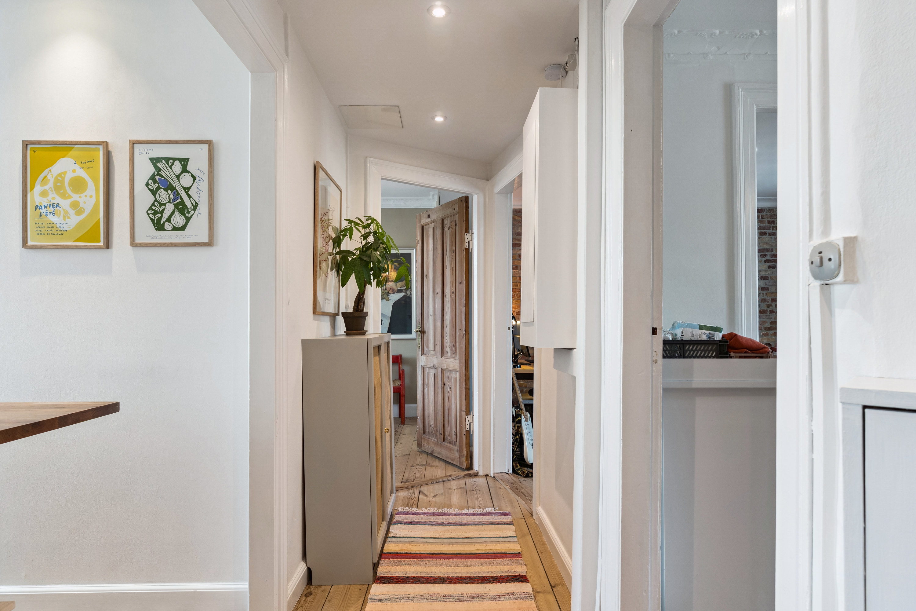 Fremhævet gang billede i fuldskærmstilstand. Billede af Svendborggade 14, 5. th., 2100 København Ø