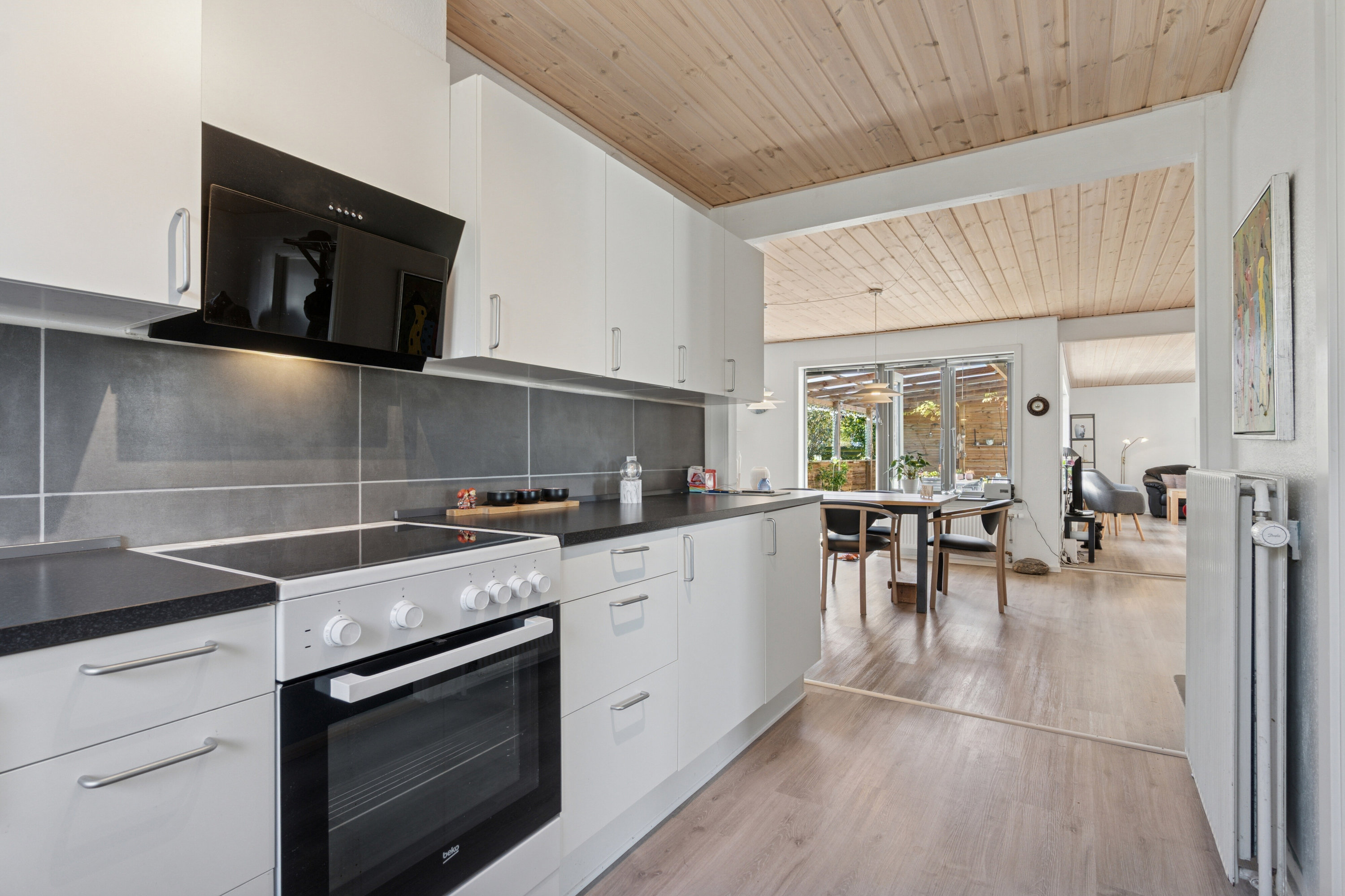 Fremhævet køkken billede i fuldskærmstilstand. Billede af Egevænget 38, 7730 Hanstholm