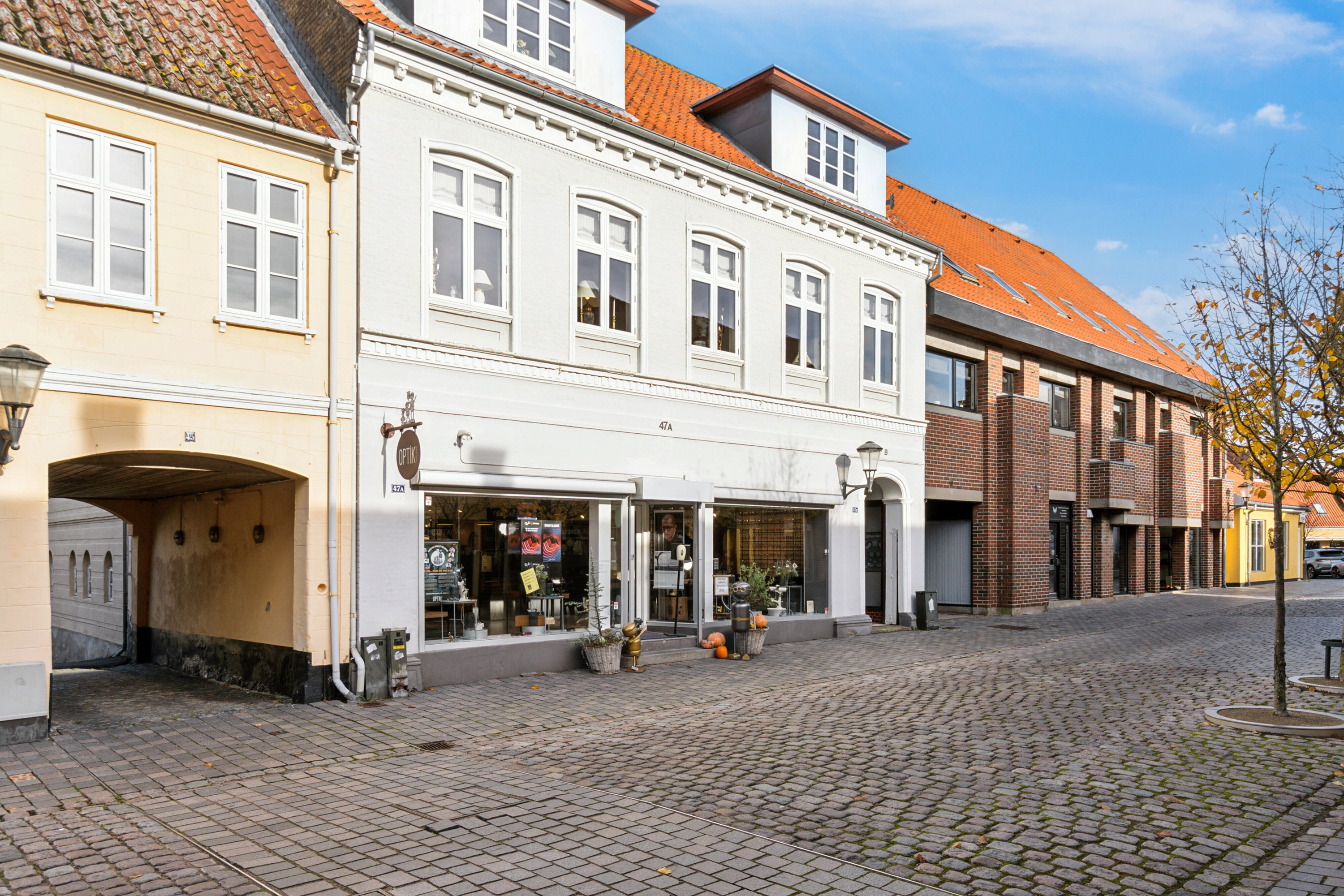 Fremhævet facade billede i fuldskærmstilstand. Billede af Algade 47B, 4230 Skælskør