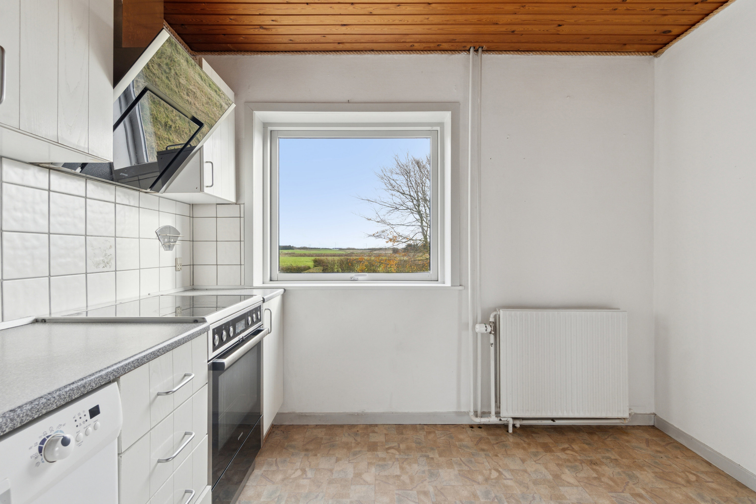 Fremhævet køkken billede i fuldskærmstilstand. Billede af Tøvlingvej 40, 7752 Snedsted