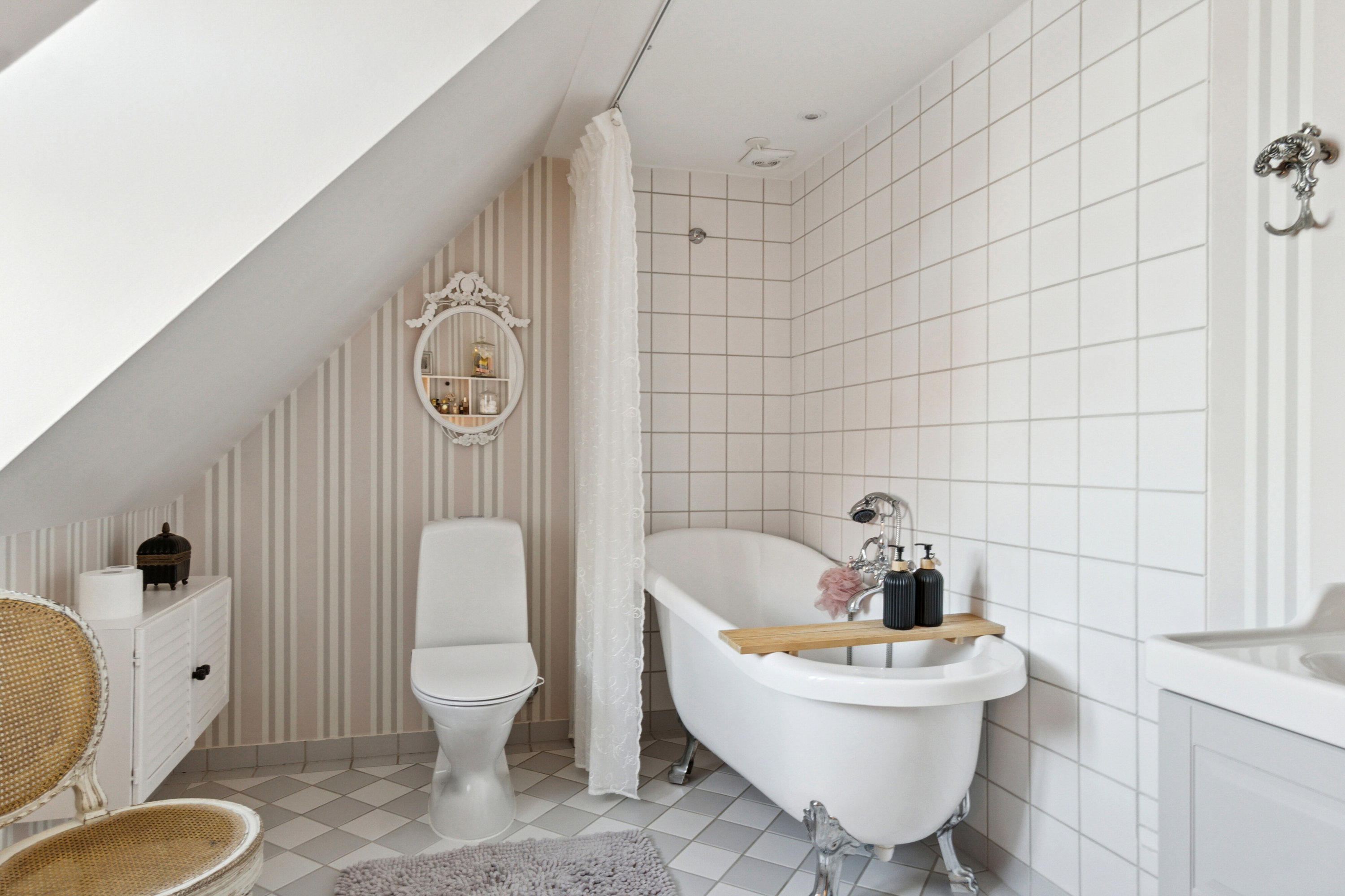 Fremhævet badeværelse billede i fuldskærmstilstand. Billede af Algade 47B, 4230 Skælskør