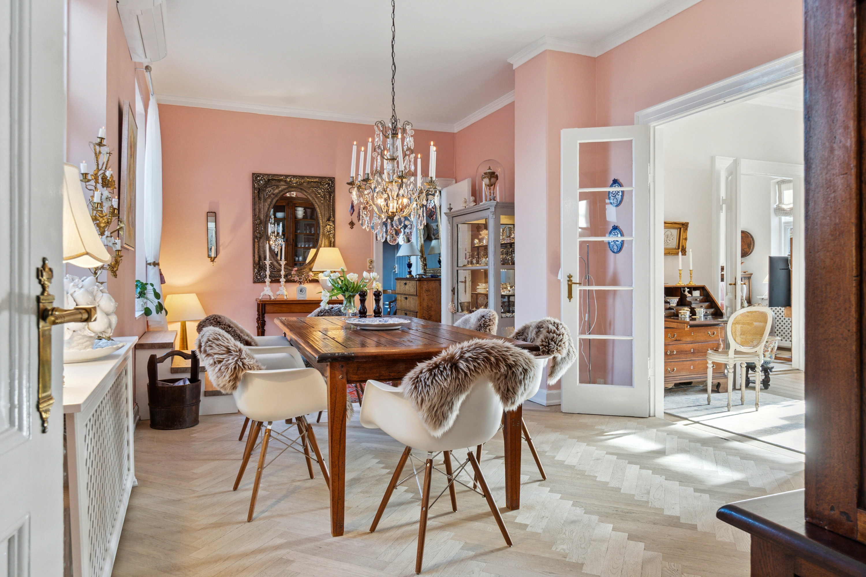 Fremhævet spisestue billede i fuldskærmstilstand. Billede af Algade 47B, 4230 Skælskør