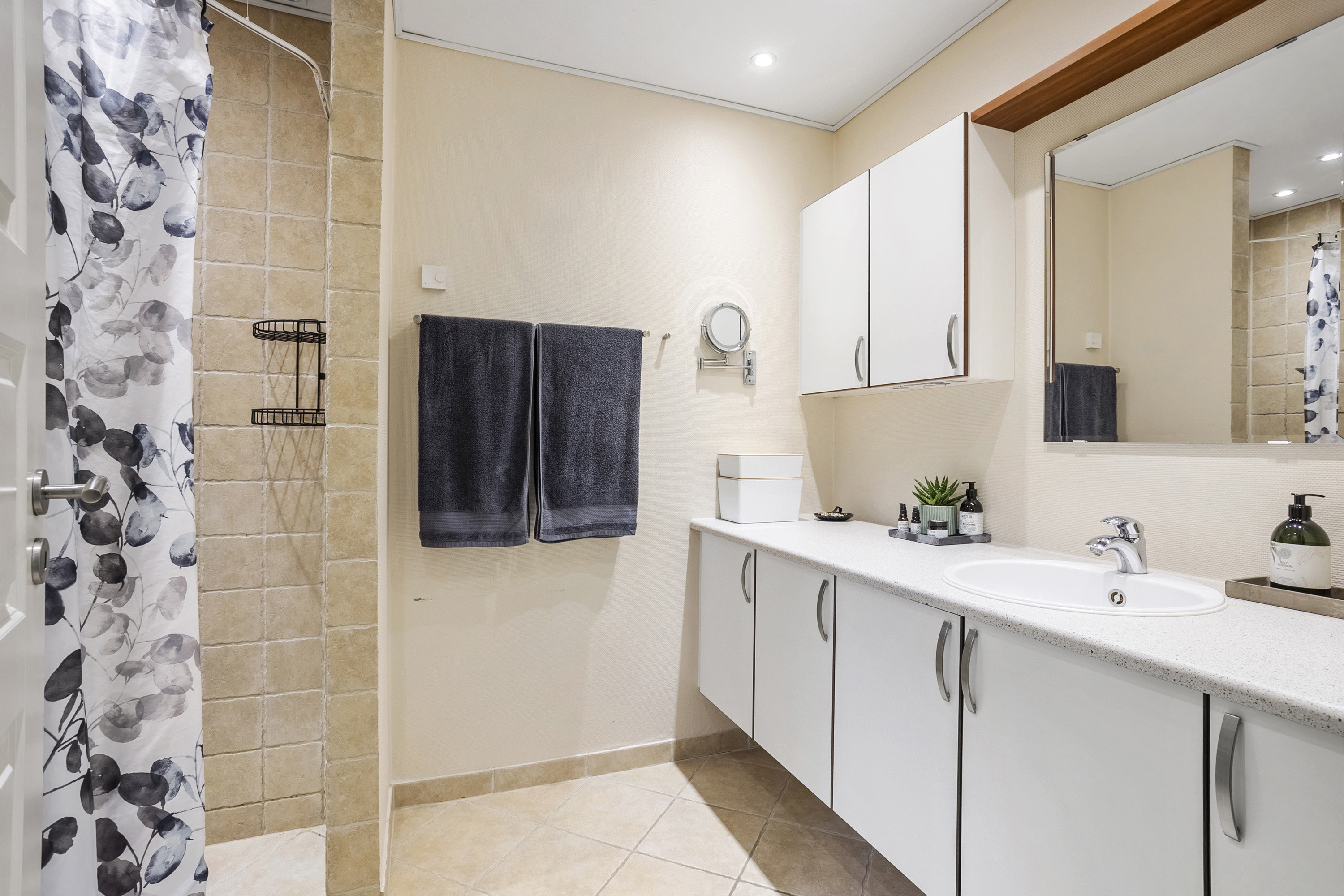 Fremhævet badeværelse billede i fuldskærmstilstand. Billede af Højtoften 6, 6640 Lunderskov