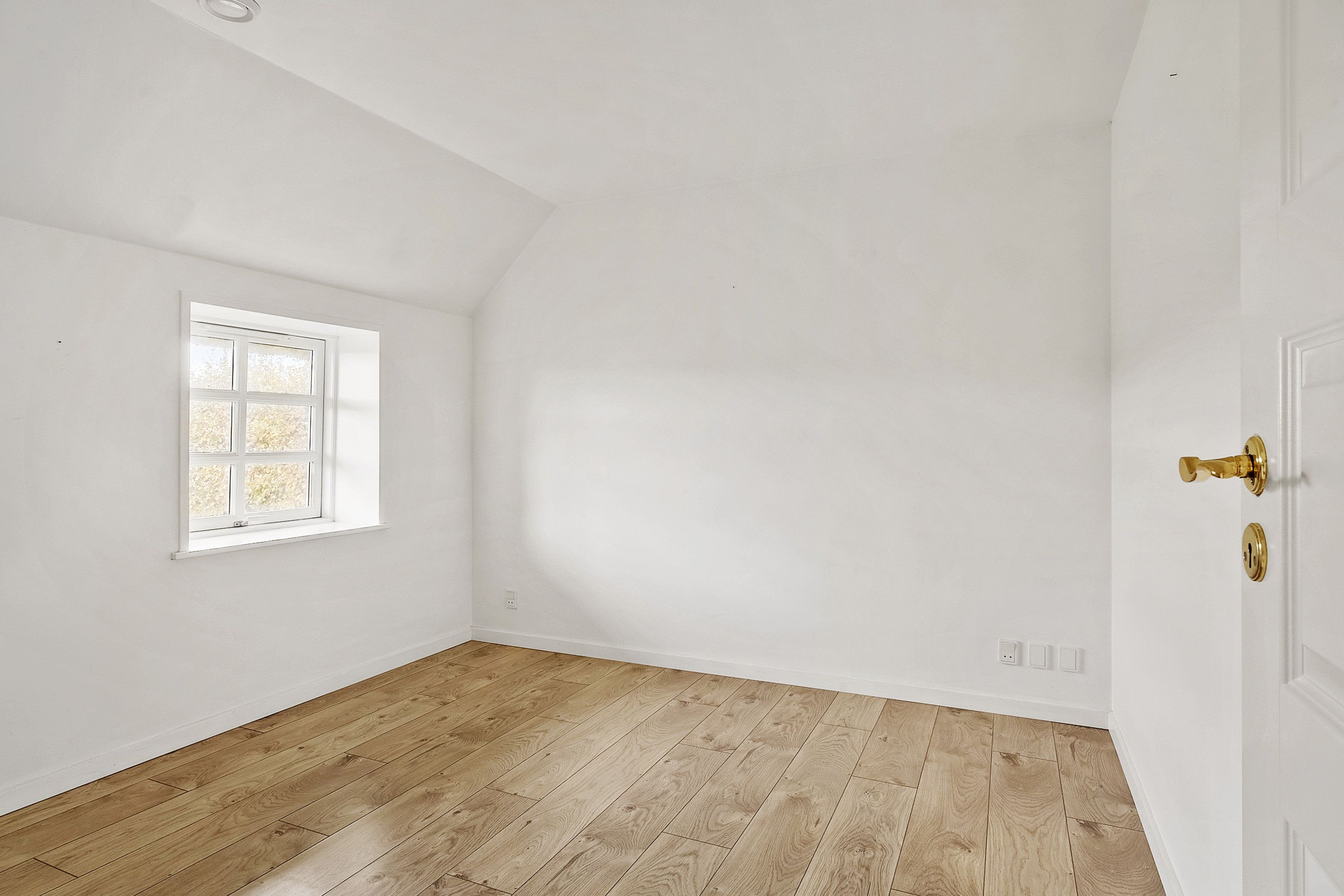 Fremhævet værelse billede i fuldskærmstilstand. Billede af Nymarksvej 2, Hornborg, 8762 Flemming