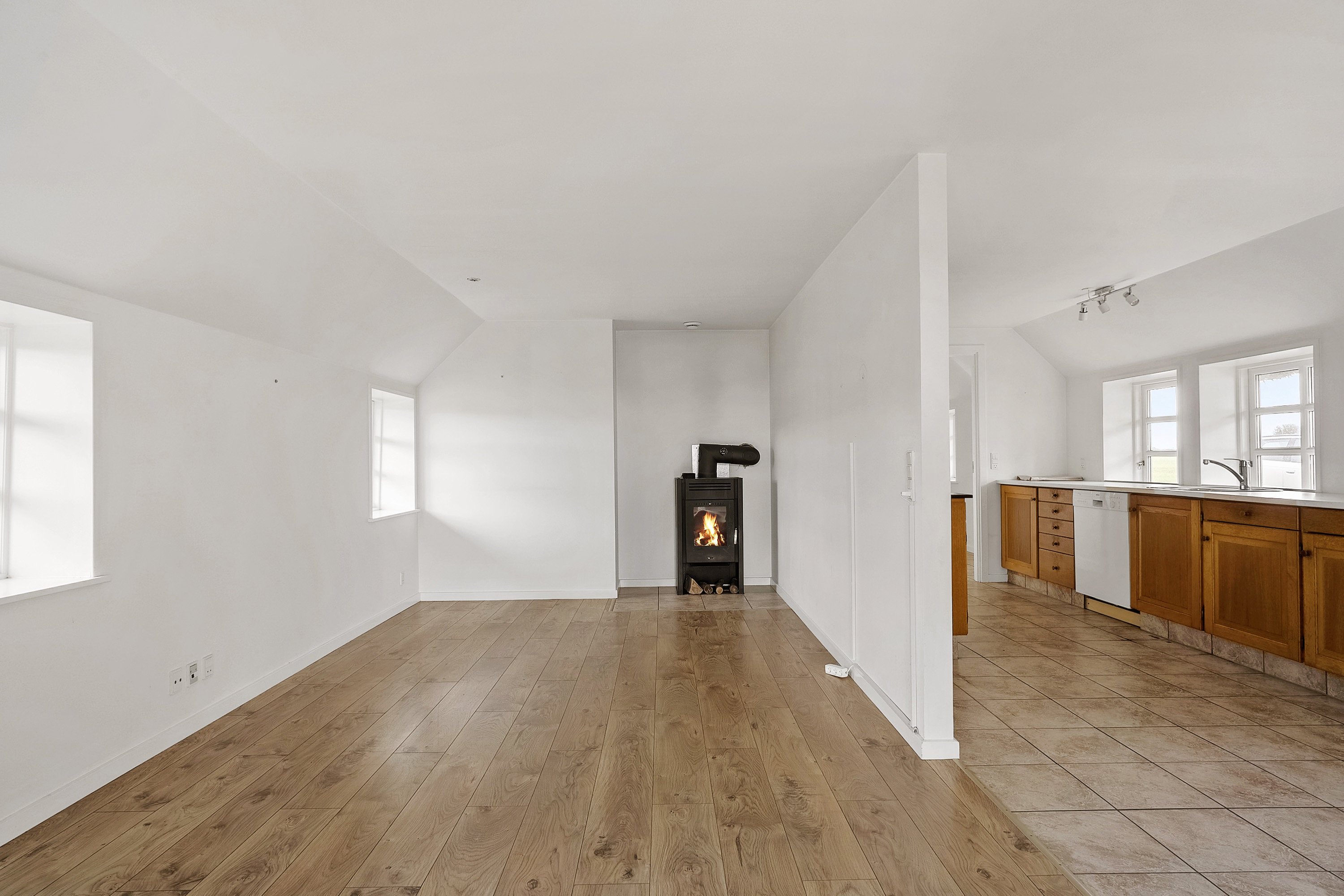 Fremhævet værelse billede i fuldskærmstilstand. Billede af Nymarksvej 2, Hornborg, 8762 Flemming