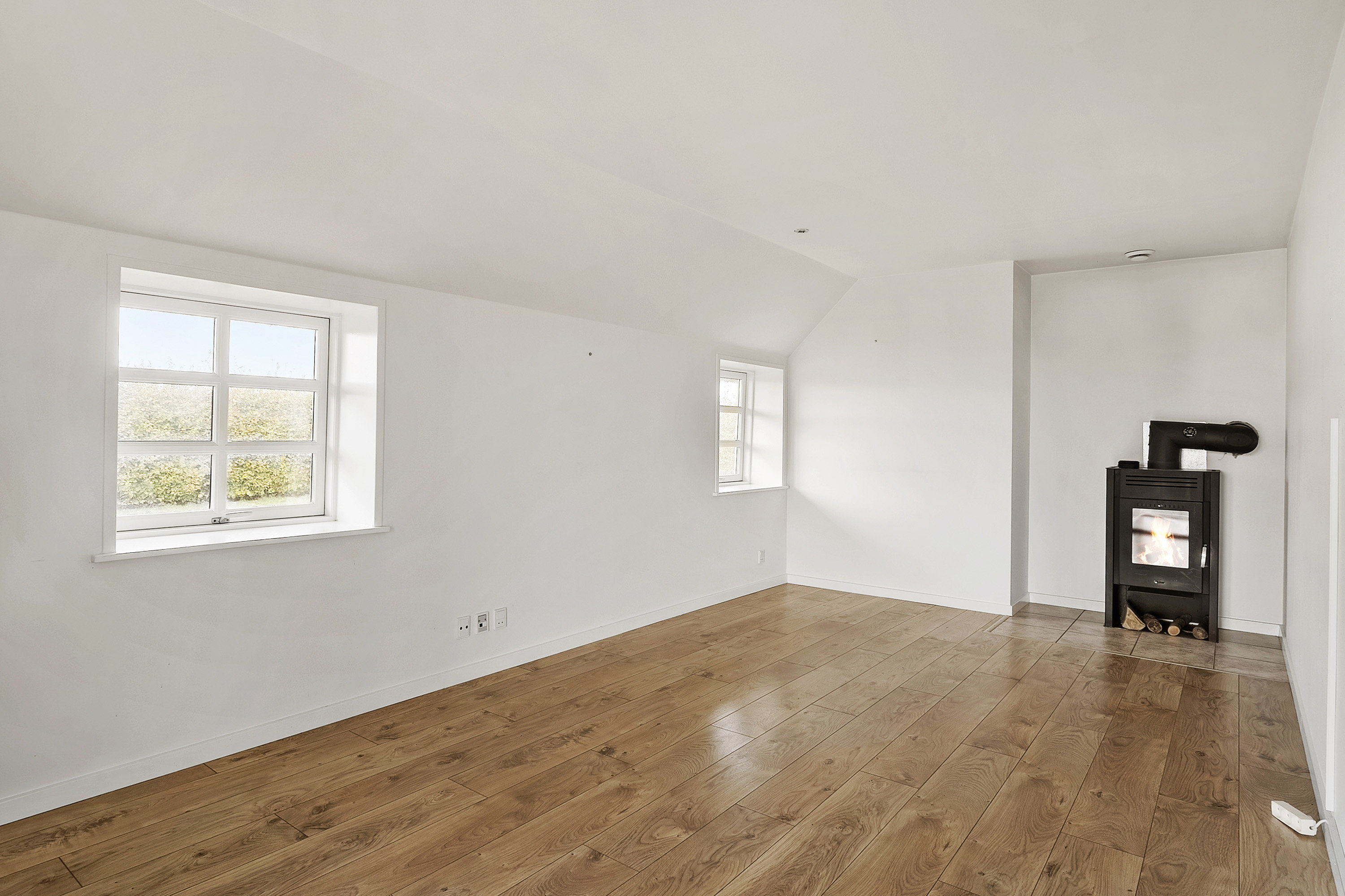 Fremhævet værelse billede i fuldskærmstilstand. Billede af Nymarksvej 2, Hornborg, 8762 Flemming