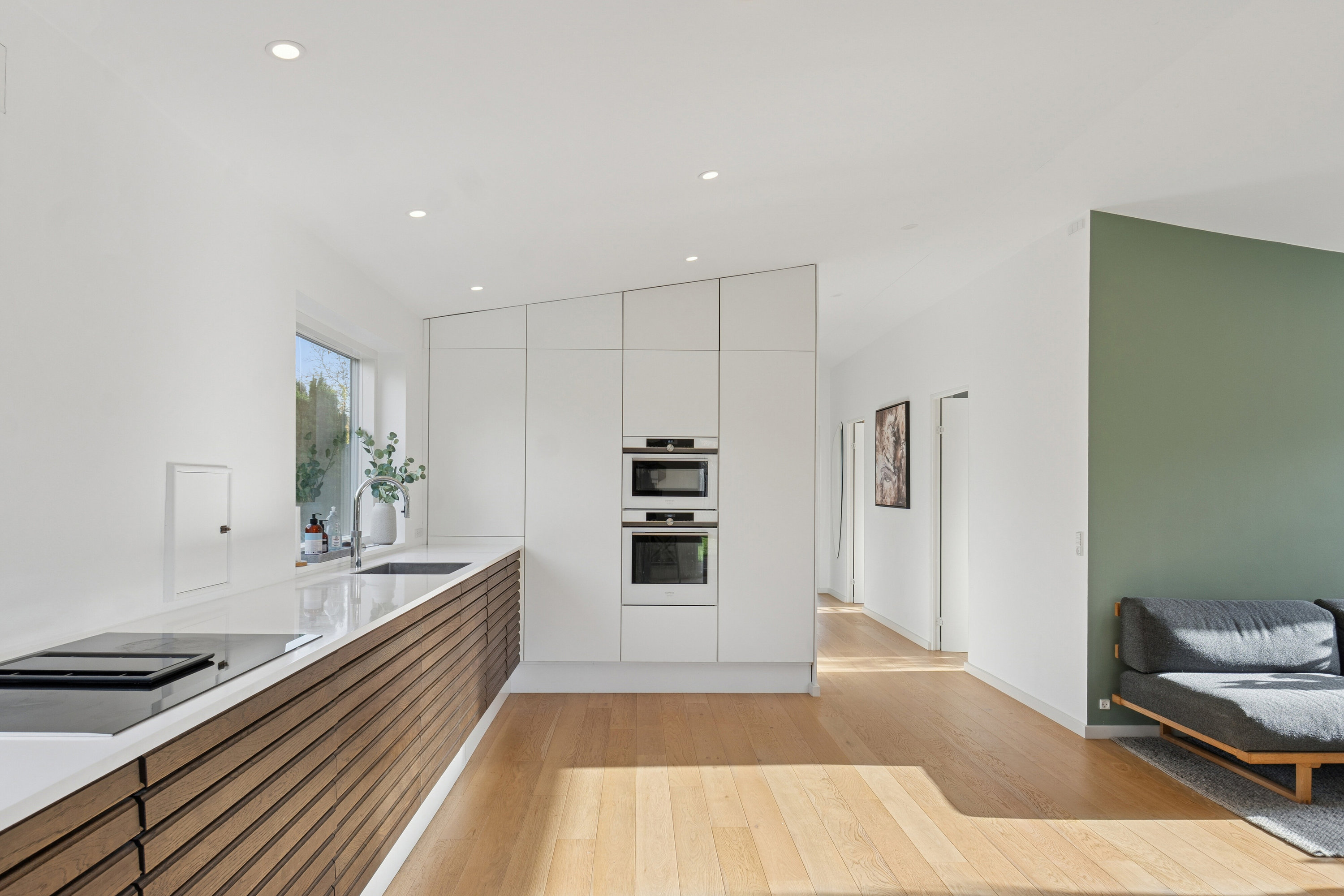 Fremhævet køkken billede i fuldskærmstilstand. Billede af Falkevej 12, 2600 Glostrup