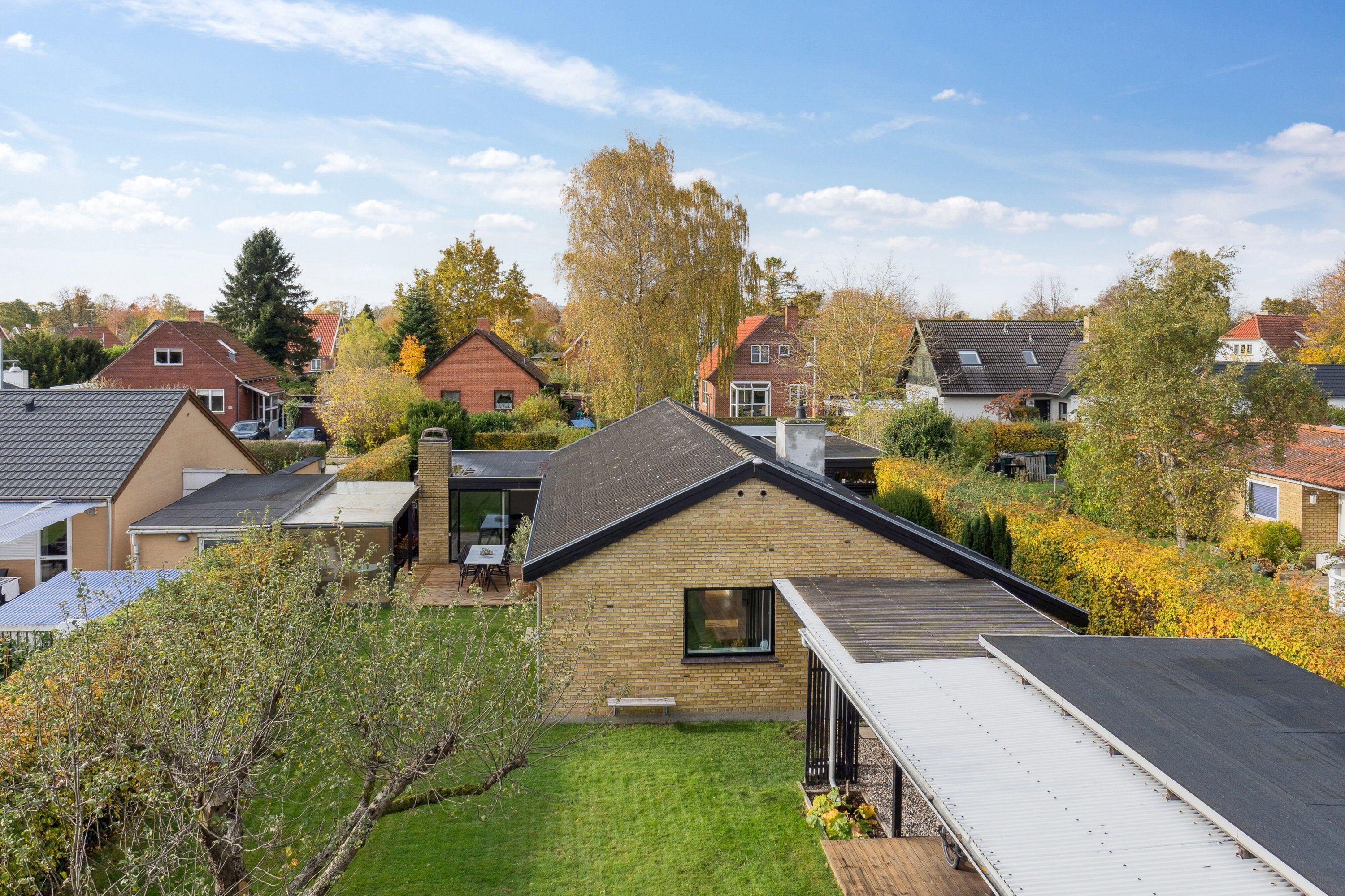 Fremhævet set fra haven billede i fuldskærmstilstand. Billede af Falkevej 12, 2600 Glostrup