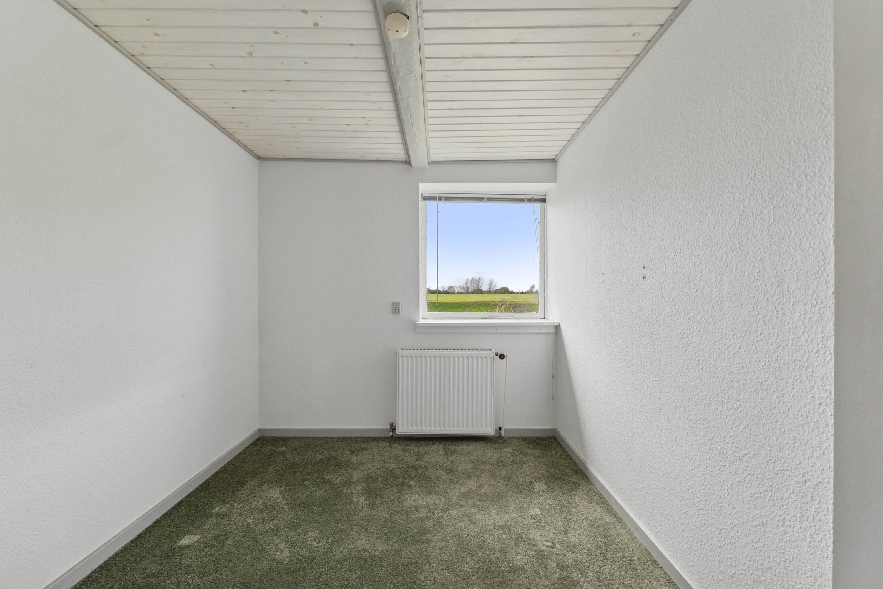 Fremhævet soveværelse billede i fuldskærmstilstand. Billede af Vesterskov 13, Søllinge, 5750 Ringe