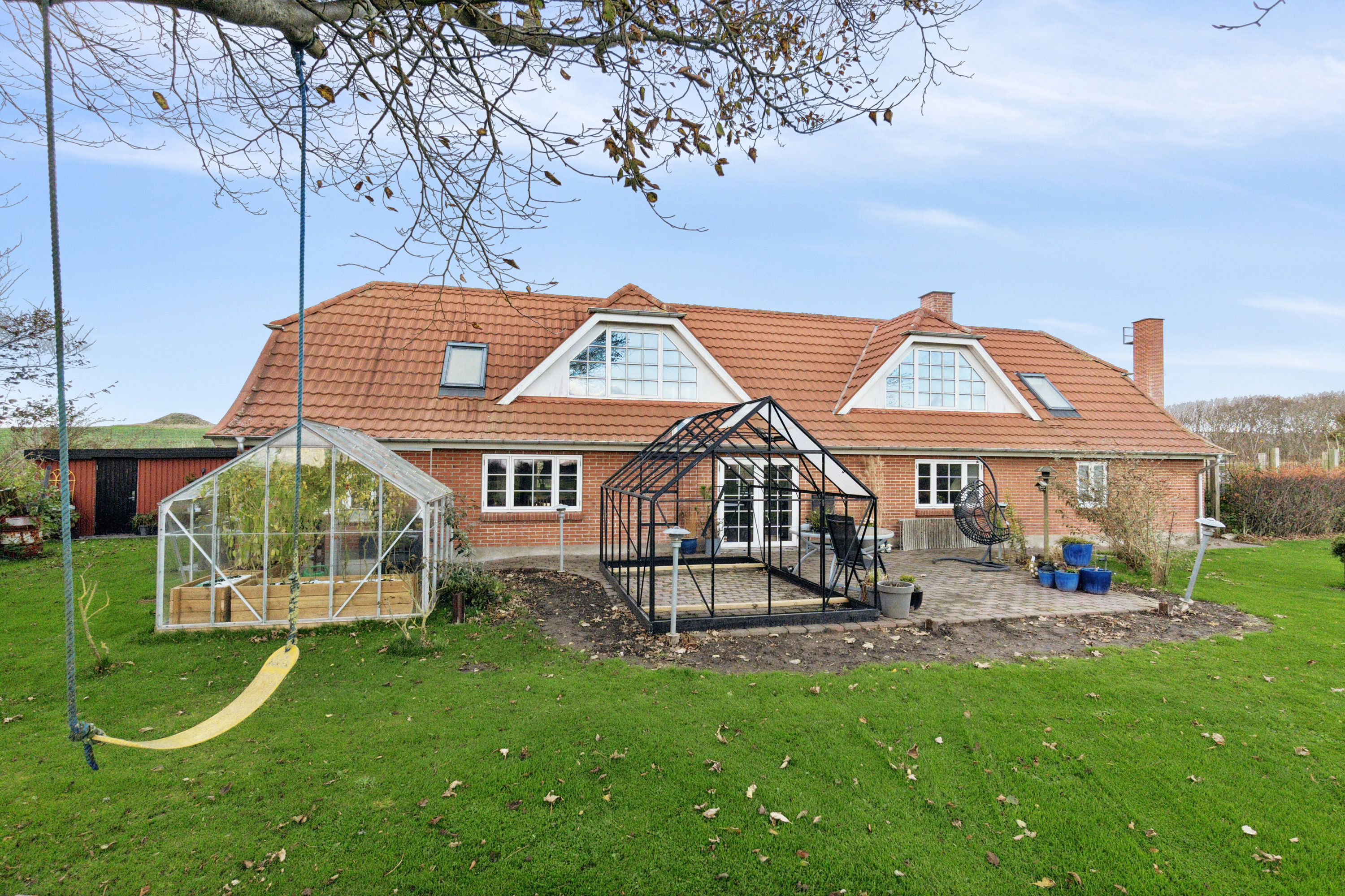 Miniaturebillede 1: set fra haven. Billede af Kobberøvej 2, 7760 Hurup Thy