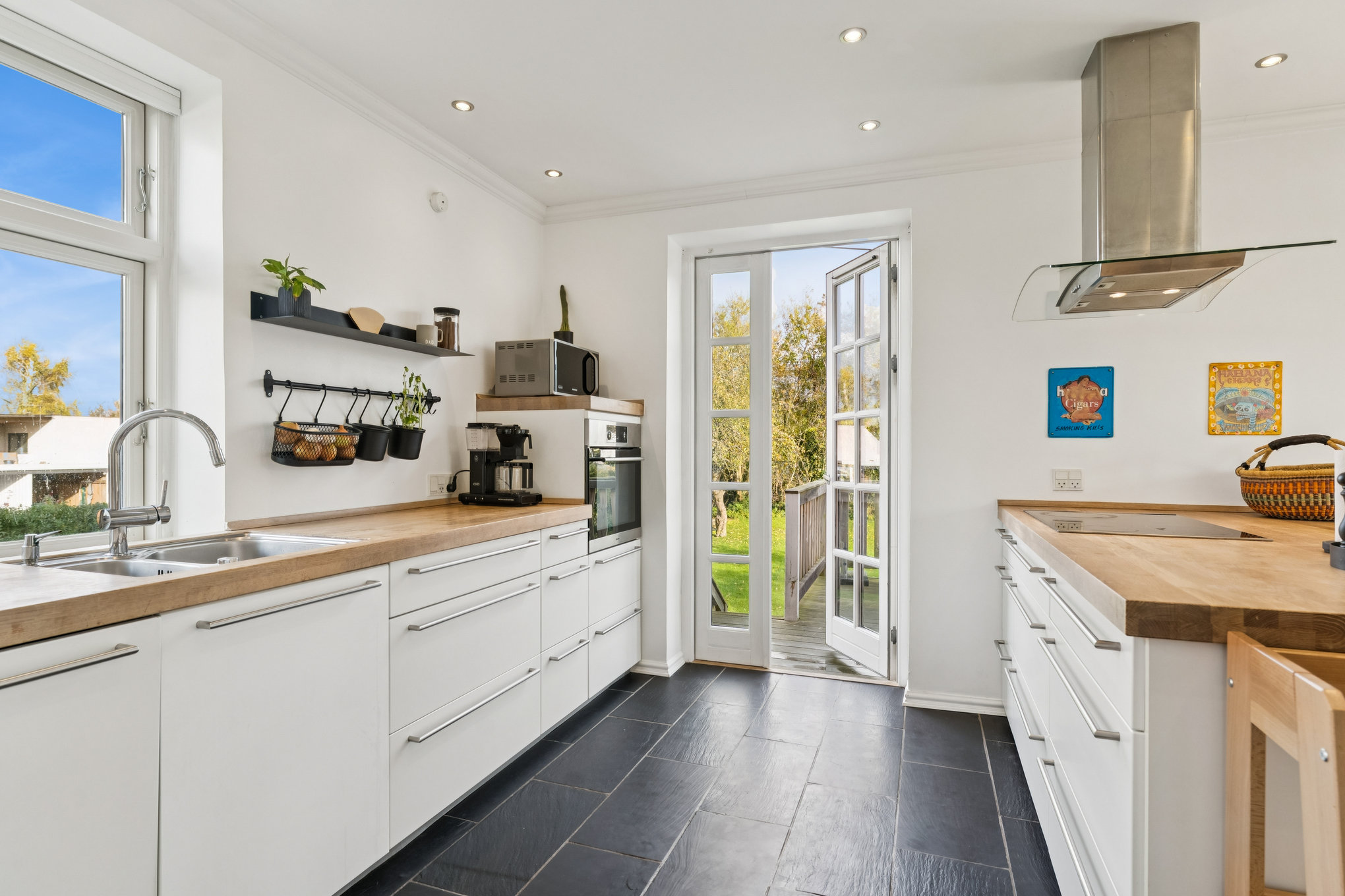 Miniaturebillede 1: køkken. Billede af Yrsavej 8, 8920 Randers NV