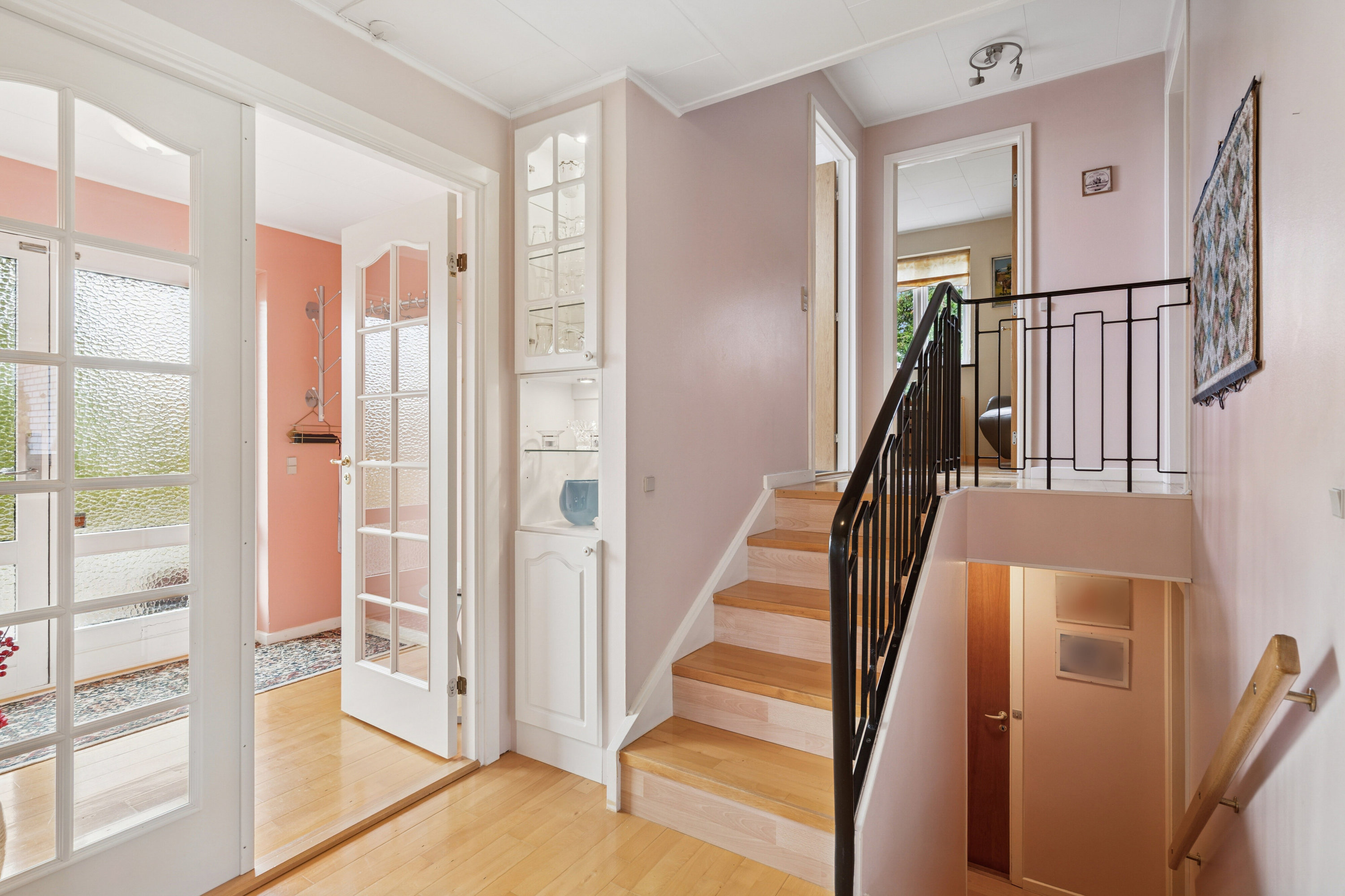 Fremhævet trappe billede i fuldskærmstilstand. Billede af Ferskenvej 17, 4690 Haslev