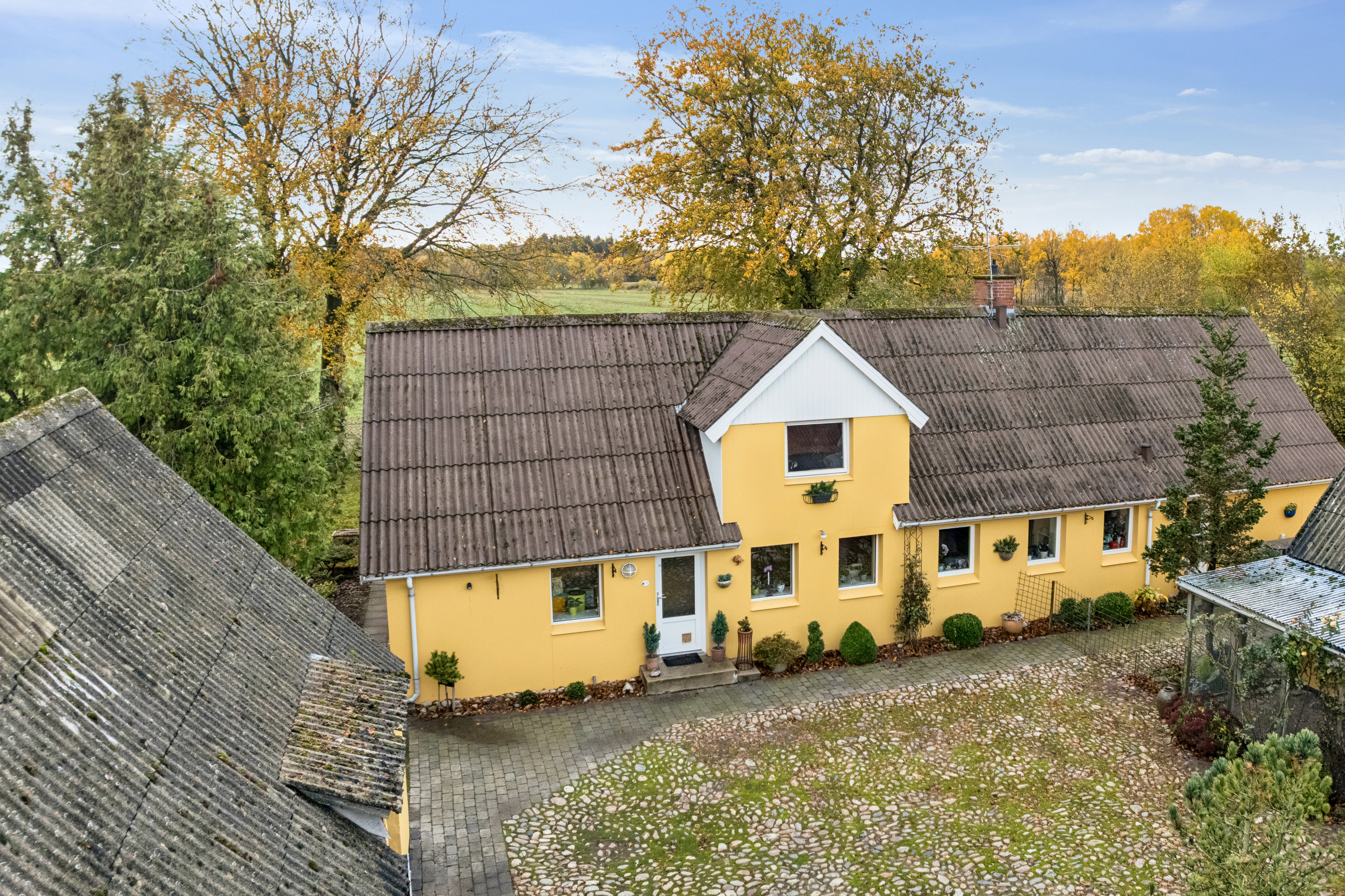 Fremhævet andet billede i fuldskærmstilstand. Billede af Eskilsagre 12, Nørager, 8961 Allingåbro