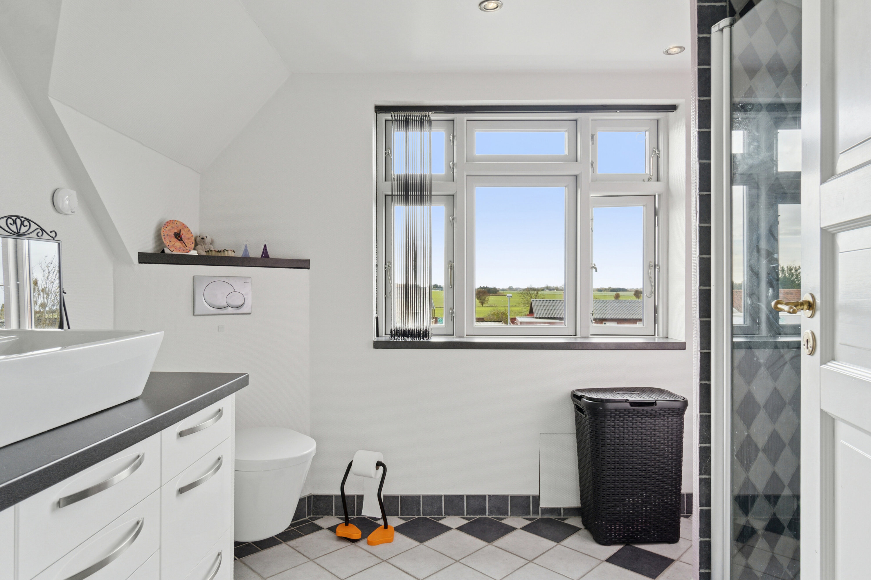 Fremhævet badeværelse billede i fuldskærmstilstand. Billede af Sørby Hovedgade 22, Sørbymagle, 4200 Slagelse