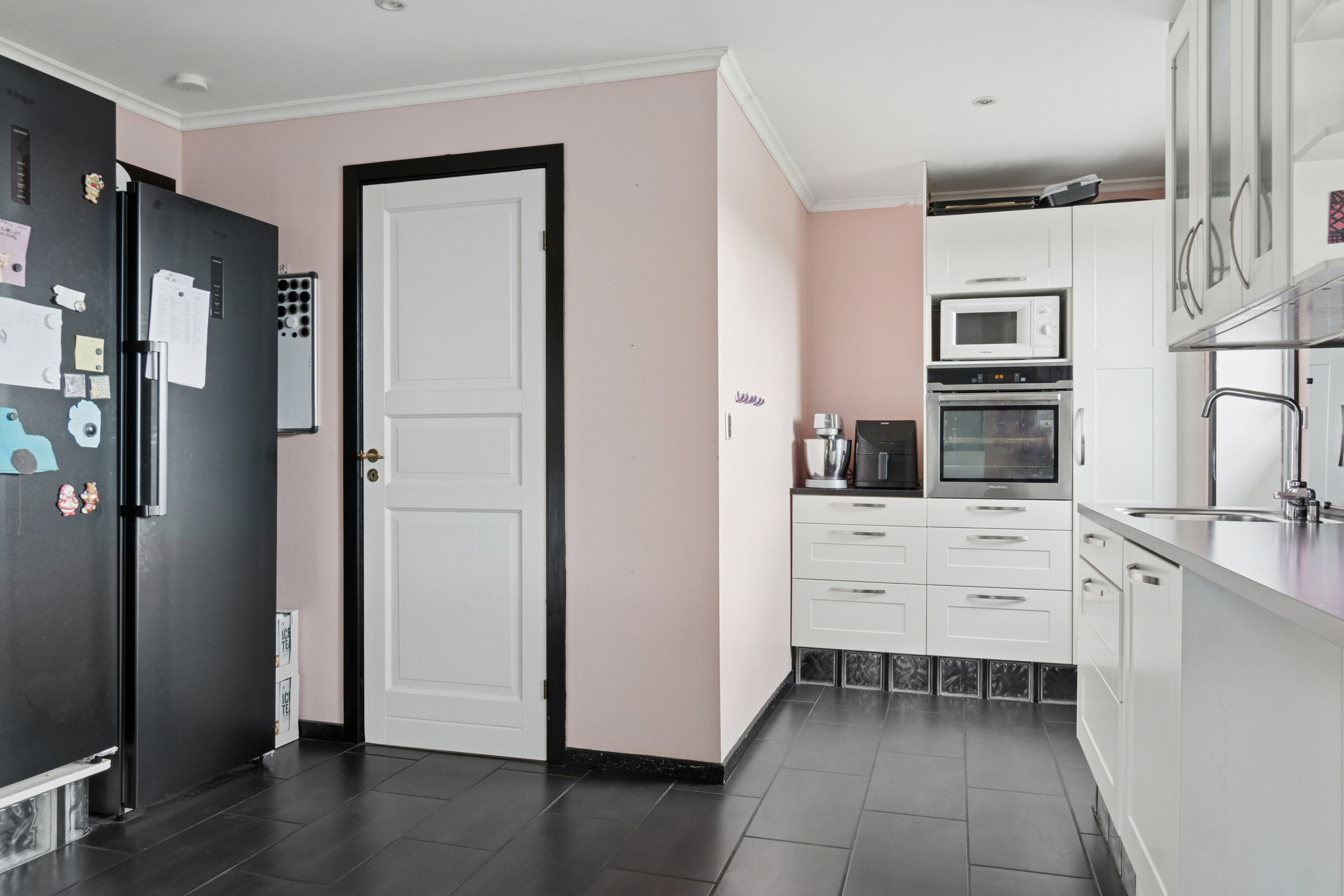 Fremhævet køkken billede i fuldskærmstilstand. Billede af Sørby Hovedgade 22, Sørbymagle, 4200 Slagelse