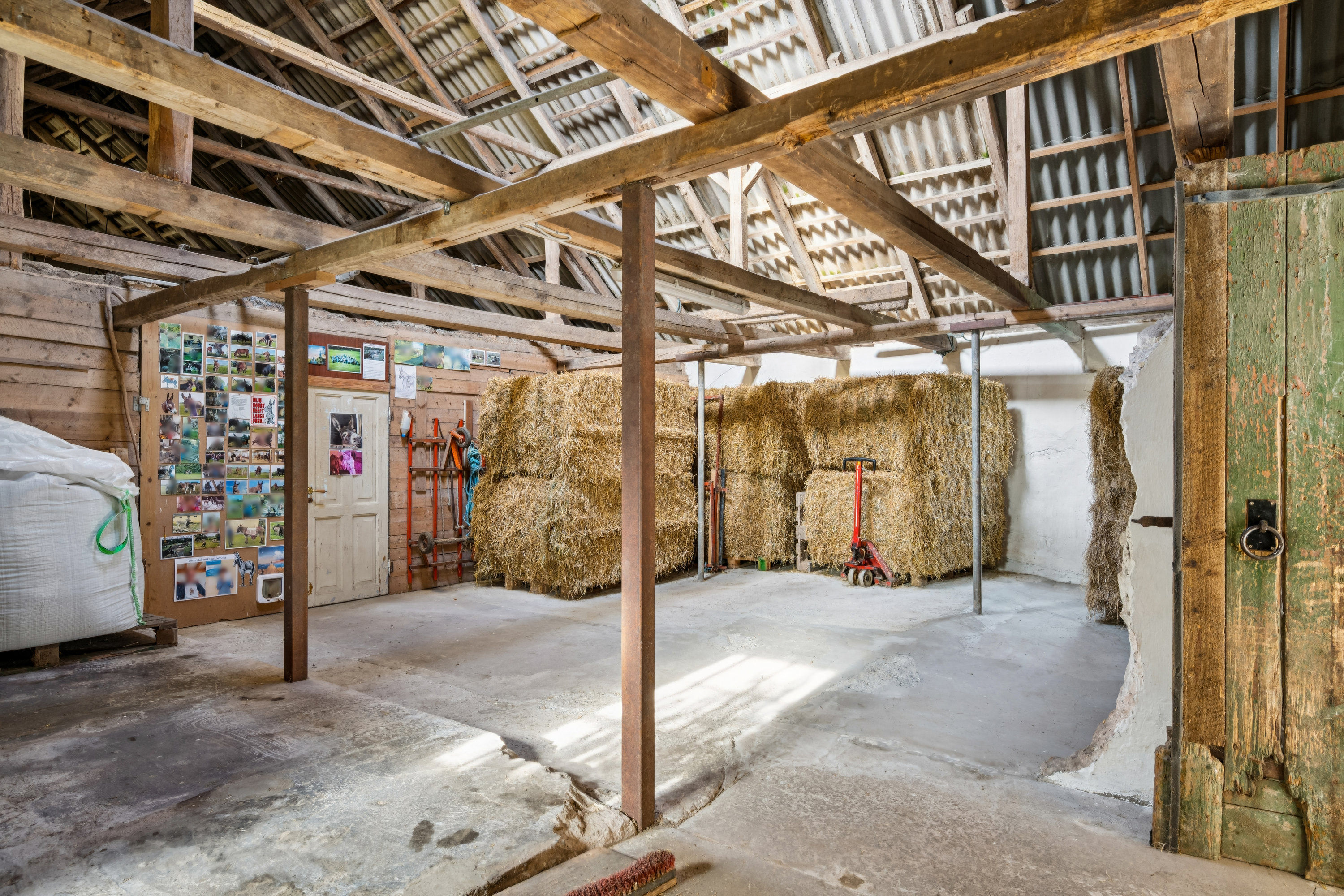 Fremhævet stald billede i fuldskærmstilstand. Billede af Eskilsagre 12, Nørager, 8961 Allingåbro