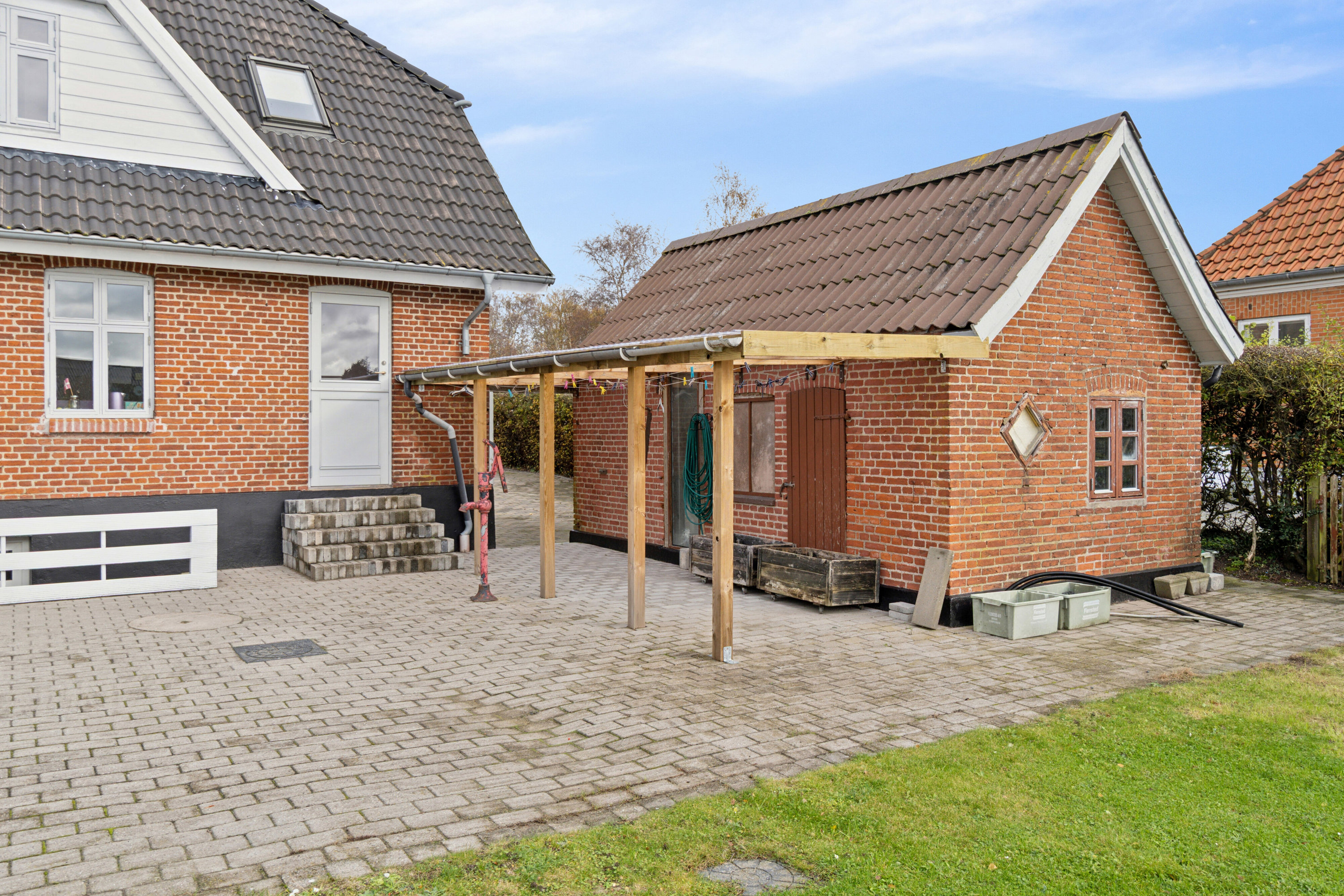 Fremhævet udendørs billede i fuldskærmstilstand. Billede af Sørby Hovedgade 22, Sørbymagle, 4200 Slagelse