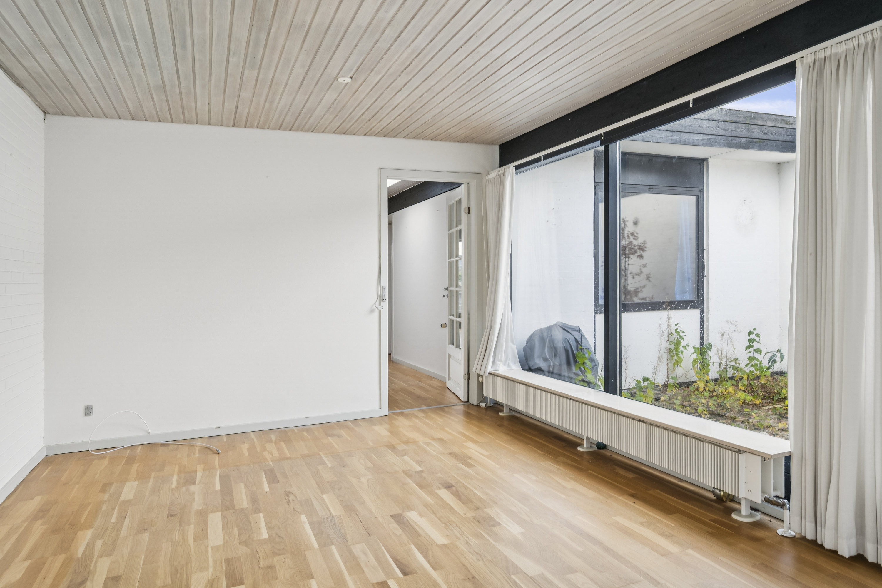 Fremhævet værelse billede i fuldskærmstilstand. Billede af Skolevej 4A, 8250 Egå