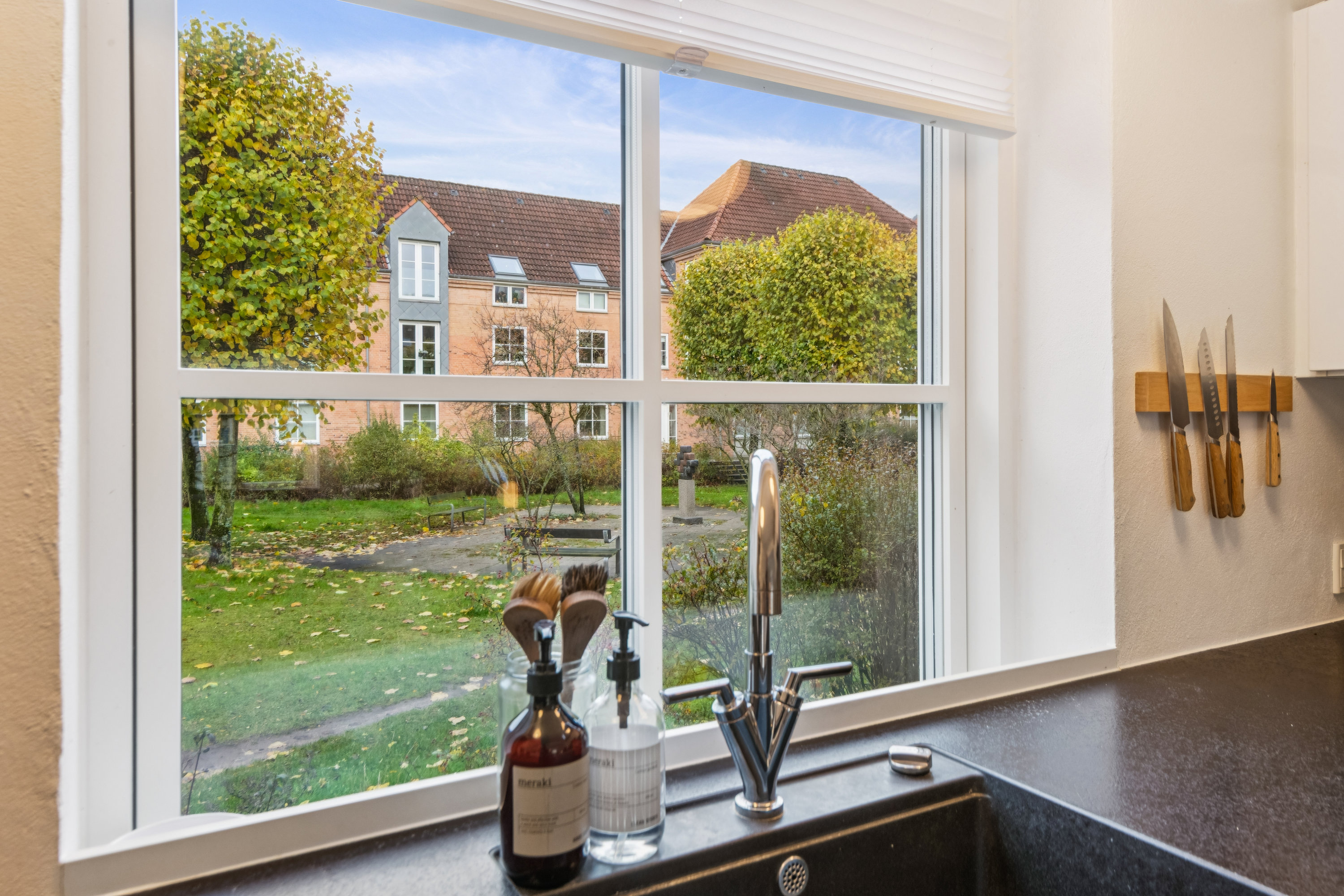 Fremhævet udsigt billede i fuldskærmstilstand. Billede af Fredericiagade 13E, st.., 9000 Aalborg