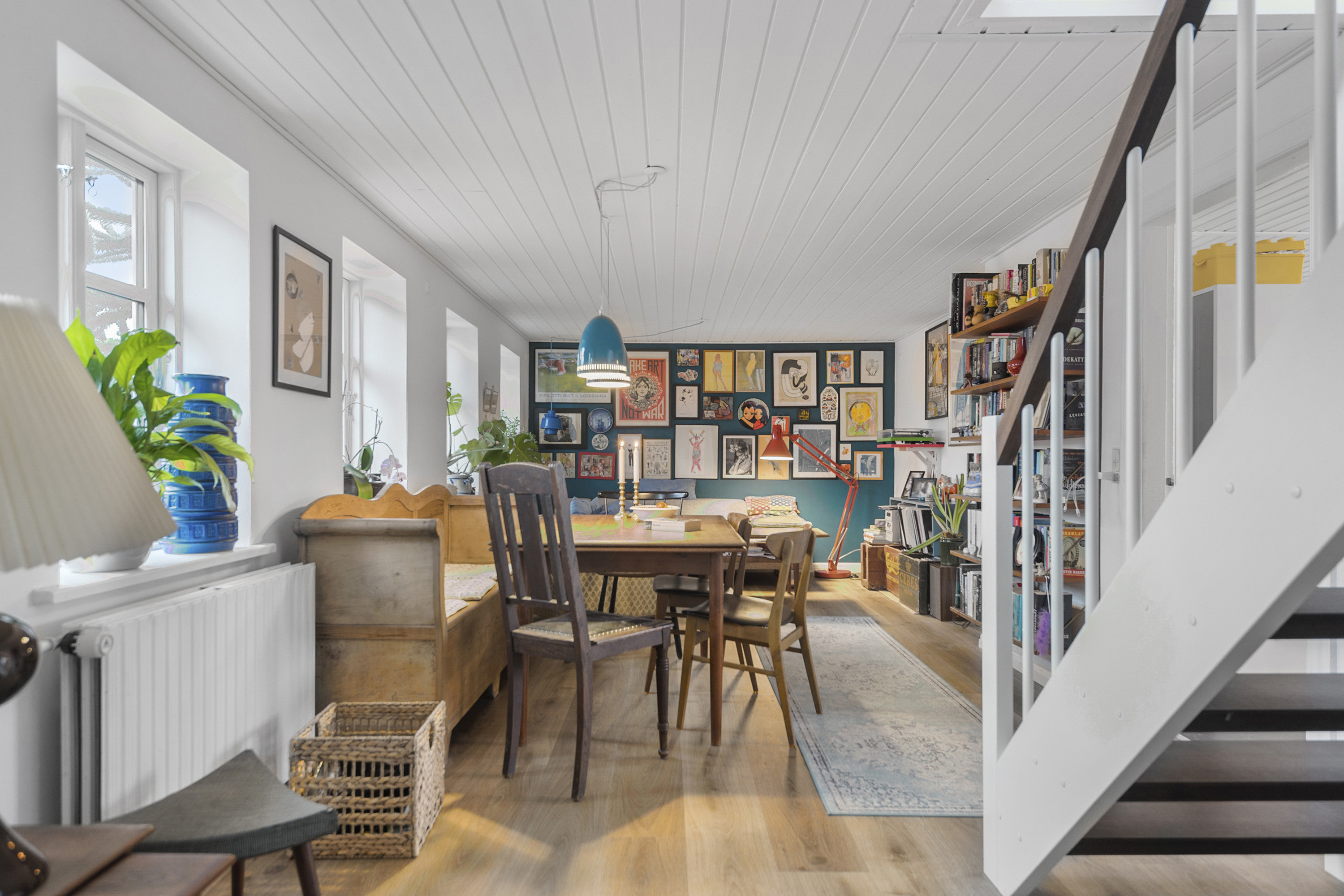 Fremhævet stue billede i fuldskærmstilstand. Billede af Ustrupvej 13, Ustrup, 8660 Skanderborg