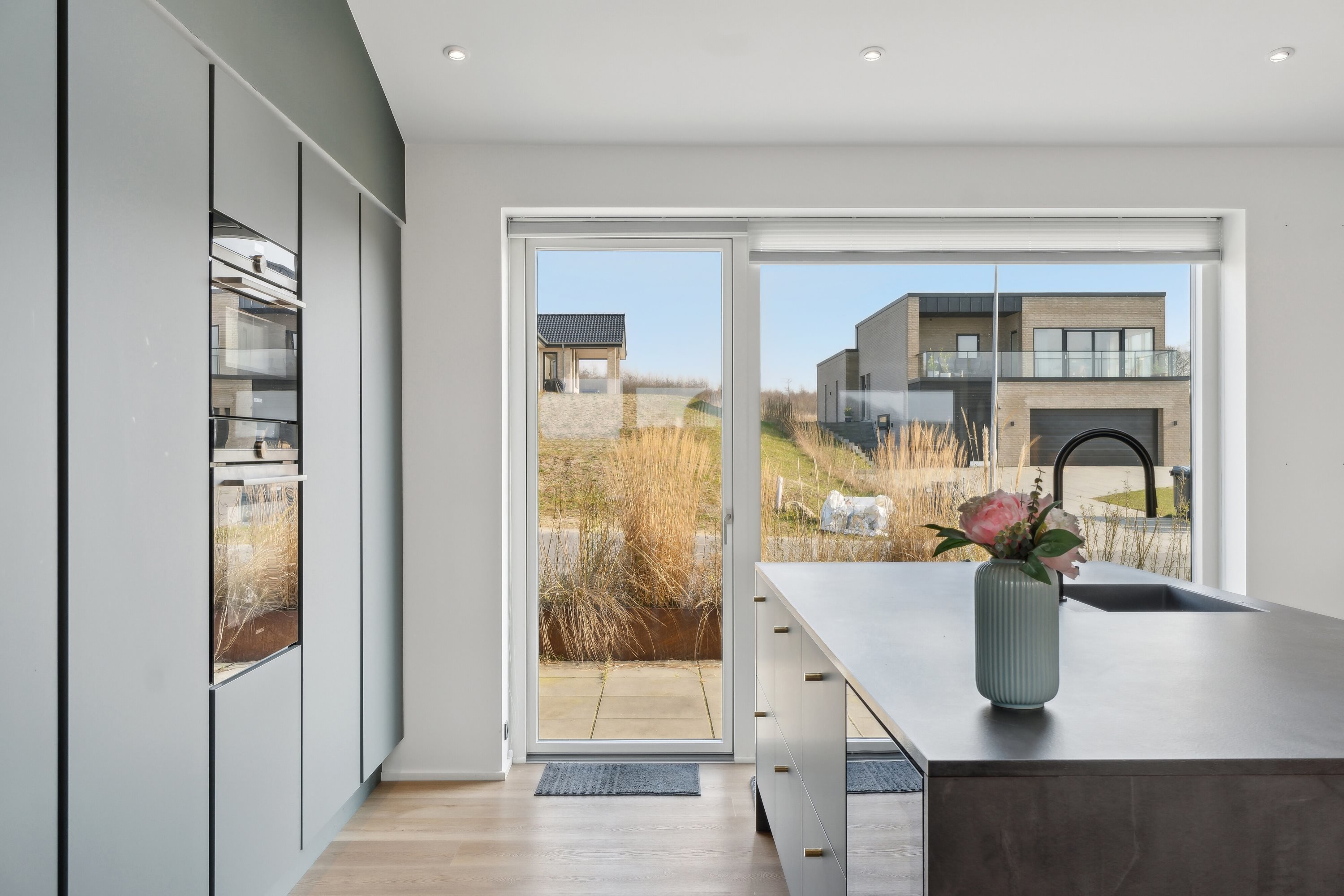 Fremhævet køkken billede i fuldskærmstilstand. Billede af Admiraltoften 47, 8660 Skanderborg