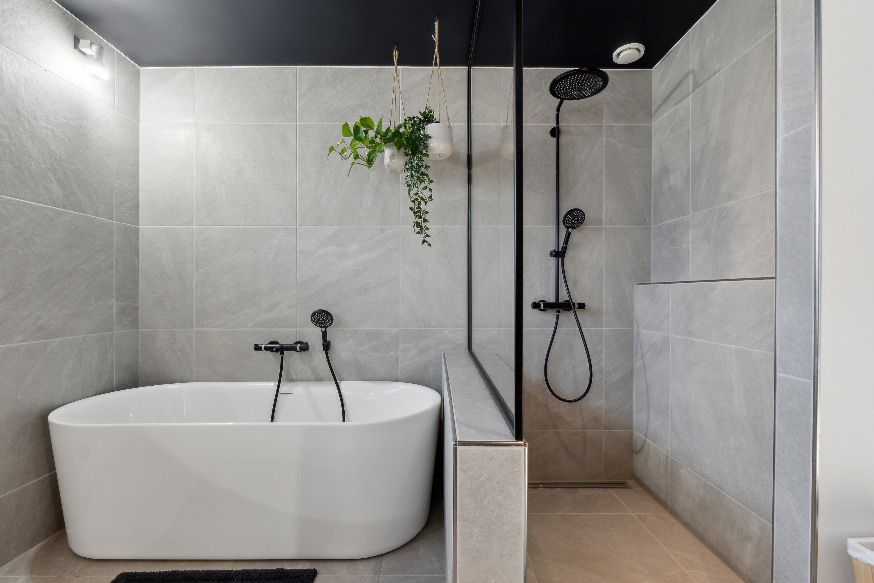 Fremhævet badeværelse billede i fuldskærmstilstand. Billede af Admiraltoften 47, 8660 Skanderborg