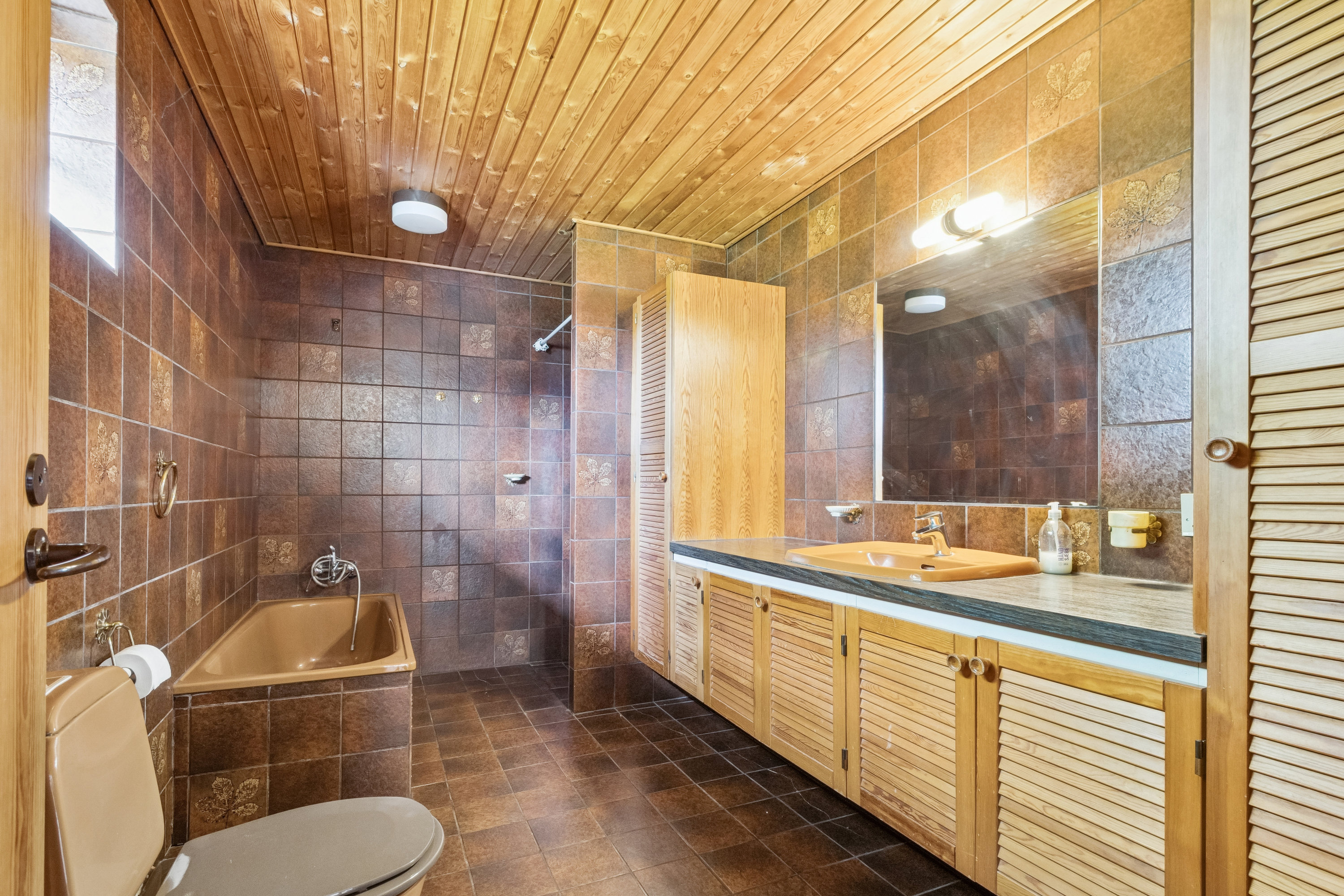 Fremhævet badeværelse billede i fuldskærmstilstand. Billede af Ulvkjærvej 23, Fly, 7800 Skive