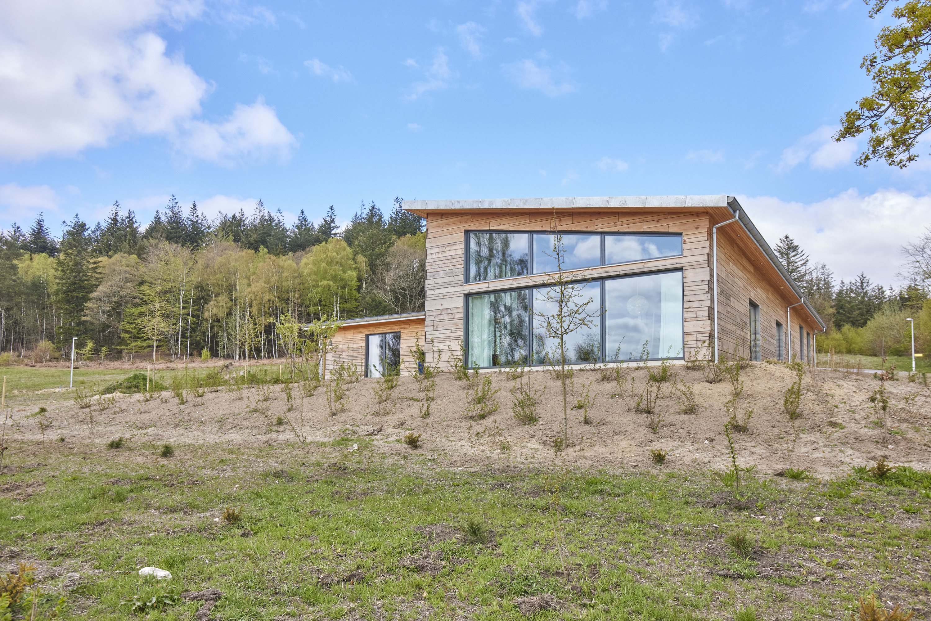 Fremhævet ejendommen billede i fuldskærmstilstand. Billede af Hjortespringet 19, 8600 Silkeborg