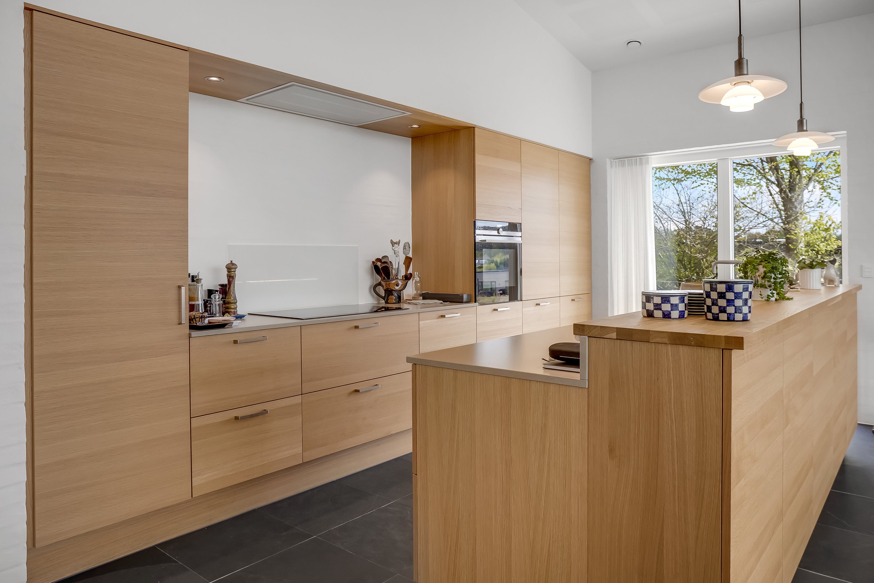 Fremhævet køkken alrum billede i fuldskærmstilstand. Billede af Hjortespringet 19, 8600 Silkeborg