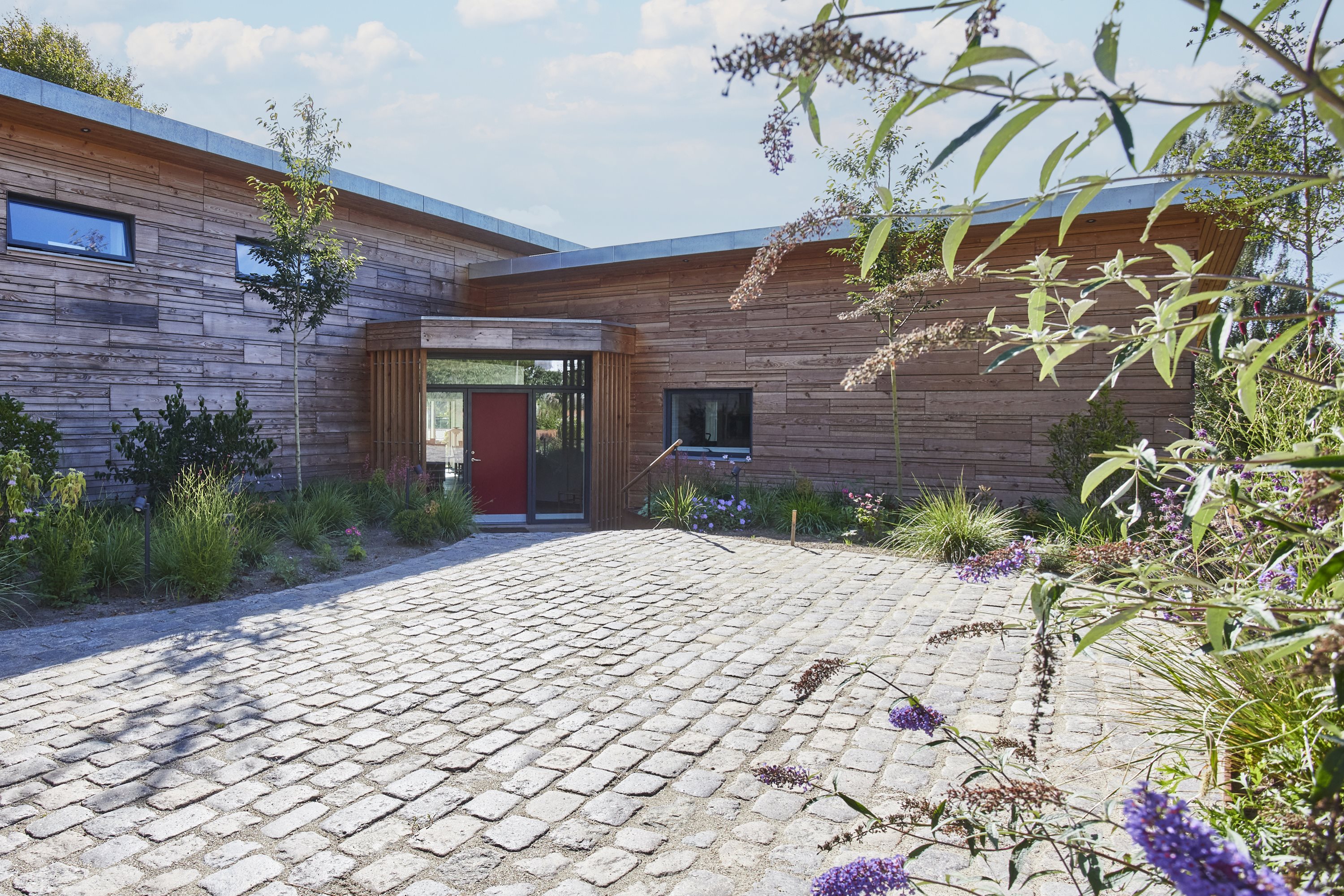 Fremhævet ejendommen billede i fuldskærmstilstand. Billede af Hjortespringet 19, 8600 Silkeborg