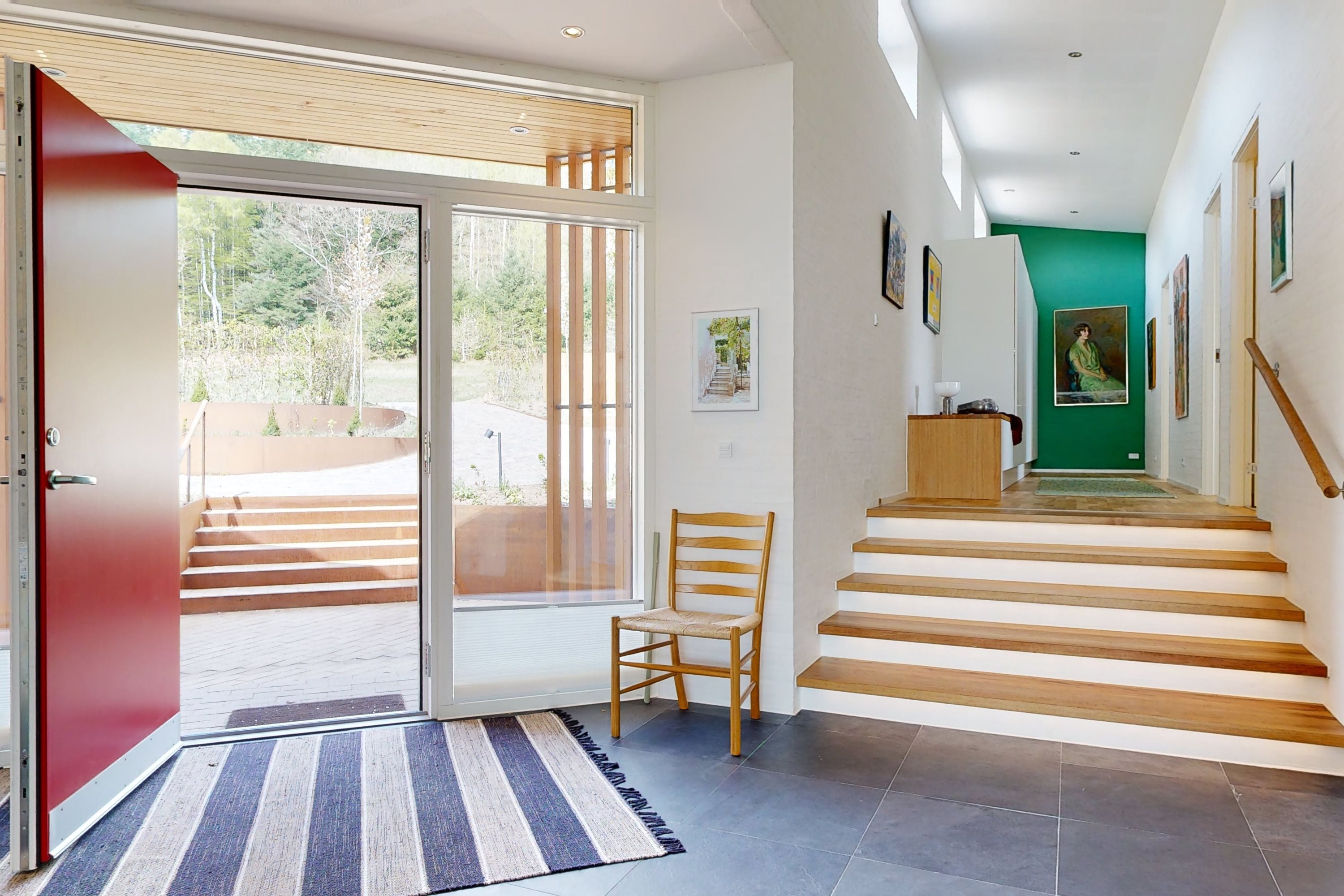 Fremhævet entré billede i fuldskærmstilstand. Billede af Hjortespringet 19, 8600 Silkeborg